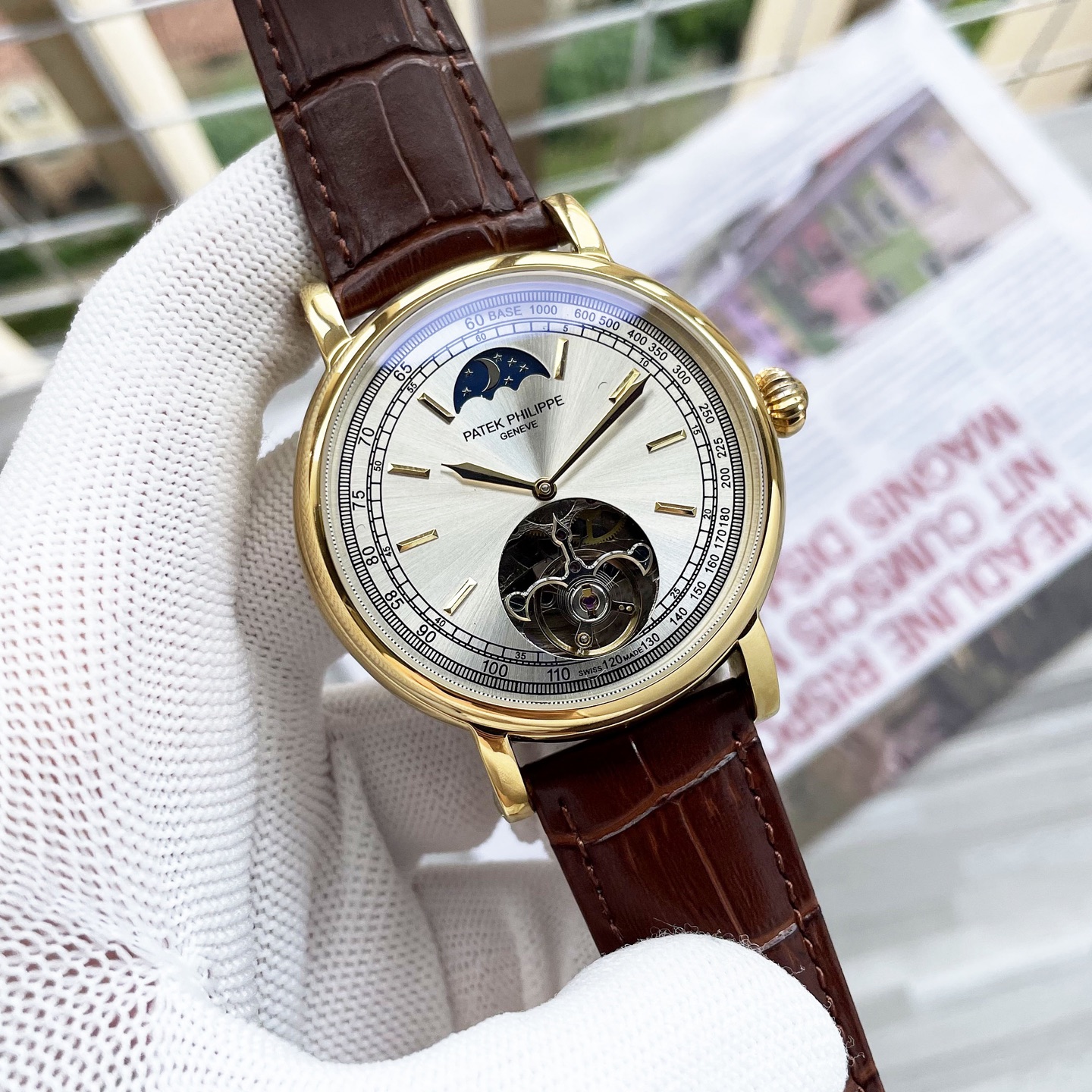 NO:850666,[Famous Swiss watches produce top-notch products] Unified octagonal shell series, exquisite and versatile [Latest] Patek Philippe's latest design large flywheel boutique [Type] Fine men's watch [Strap] Genuine cowhide strap [Movement] High-end fully automatic mechanical movement [Mirror] Mineral strengthened glass (higher definition) Elegant taste Vast and majestic Ingenuity Wrist treasure Size 42mm diameter 12mm thick Hot sale on the market!  Welcome to reprint!  ,,patek philippe,cowhide19860909【名匠瑞表出品顶级】 统一 八角壳系列 精致百搭【最新】百达翡丽 最新设计大飞轮精品【类型】精品男士腕表【表带】真牛皮表带【机芯】高端全自动机械机芯【镜面】矿物质强化玻璃（更高清） 品味高雅 浩瀚大气 匠心独运 腕间瑰宝 尺寸直径42mm厚12mm热卖上市！欢迎转载！,,patek philippe,cowhide,Watch