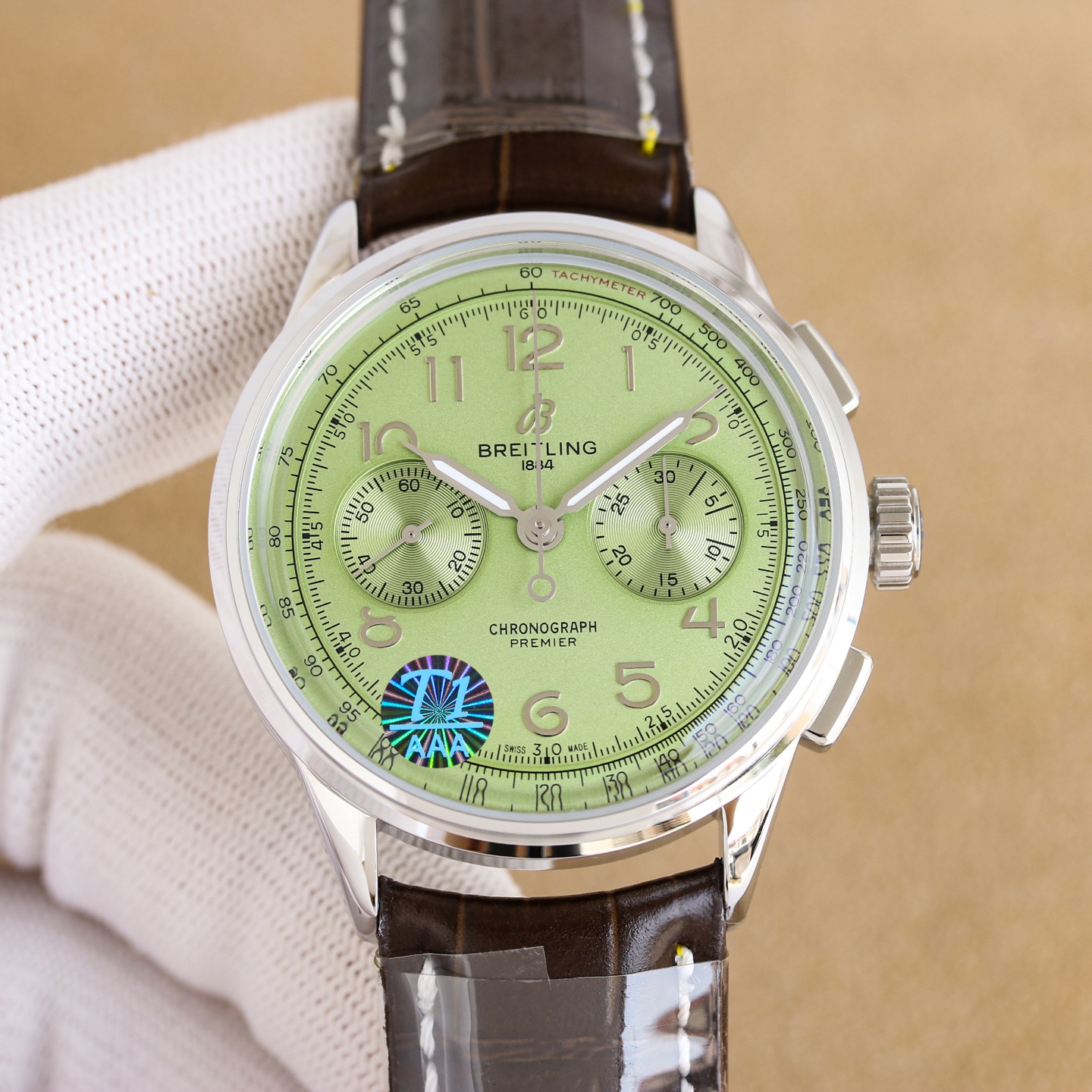 NO:896036,Belt Steel Belt BLS New Product V2 Series Exclusive B01 Automatic Winding Mechanical Movement Breitling B01 Chronograph Watch (Folding Buckle) TOP TIME Series  Color chronograph (Navitimer) Breitling reinterprets the classic watch with bold colors. The size is 42mm. The iteration is undoubtedly an authentic and unique chronograph watch. It has a unique decorative piece on the back cover surface and uses a 316 stainless steel bezel for easy holding and effective protection of the double-sided anti-reflective sapphire mirror. The dial is available in black, blue and white, all decorated with large-sized luminous hands and hour markers. The exclusive B01 automatic winding mechanical movement of the movement is perfect and welcome to taste.,, breitling19860909皮带 钢带 BLS新品 V2系列独家B01自动上铉机械机芯 百年灵 B01计时腕表（折叠扣）TOP TIME系列 彩色计时（Navitimer）百年灵以大胆色彩焕新演绎经典腕表.尺寸42mm,迭代款无疑是地道的独特计时腕表,带有后盖表面独特饰片,采用316精钢表圈,实现轻松握持,有效保护双面防眩蓝宝石表镜.表盘有黑色、蓝色及白色可选,均饰有大尺寸夜光指针和时标,机芯独家B01自动上铉机械机芯做工完美,欢迎品鉴.,,breitling,Watch