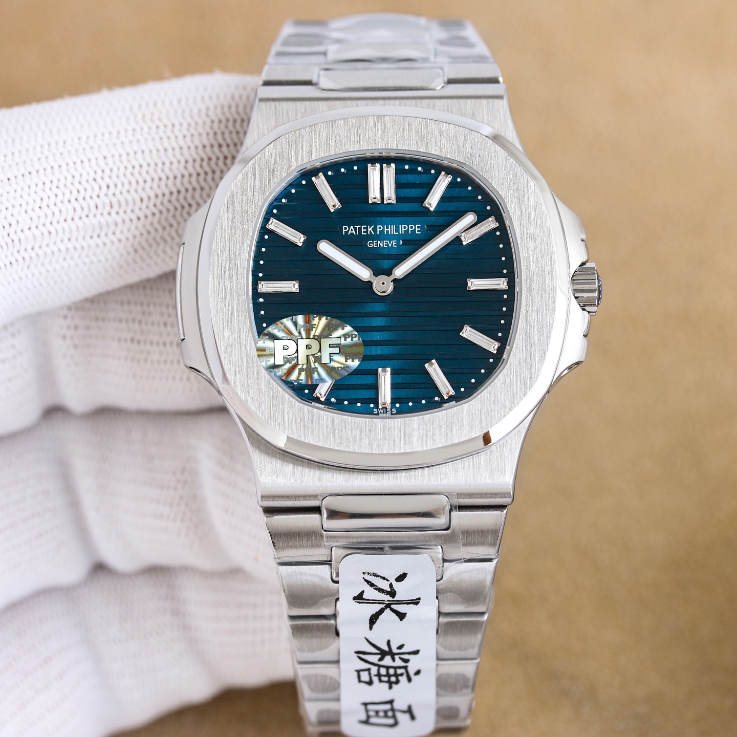 NO:923935,Unified PPF new product!  The new 50th Anniversary Limited Edition Patek Philippe 5810G, ultra-thin, dateless, and two-needle essentials!  The Nautilus 50th Anniversary Special Edition watch uses iconic horizontal stripes and super luminous nails. 5810G also provides a sportier blue composite strap and is inlaid with long-shaped diamonds with a total weight of approximately 0.39 carats, which greatly enhances the level of luxury!  ,,patek philippe19860909统一 PPF新品！新款五十周年限量版 百达翡丽5810G,超薄、无历、两针要素齐备！ 鹦鹉螺五十周年特别版腕表采用标志性的水平横纹,超强夜光钉. 5810G还提供更具运动感的蓝色复合材料表带,并镶嵌总重约0.39克拉的长形钻石,极大提升奢华度！,,patek philippe,Watch