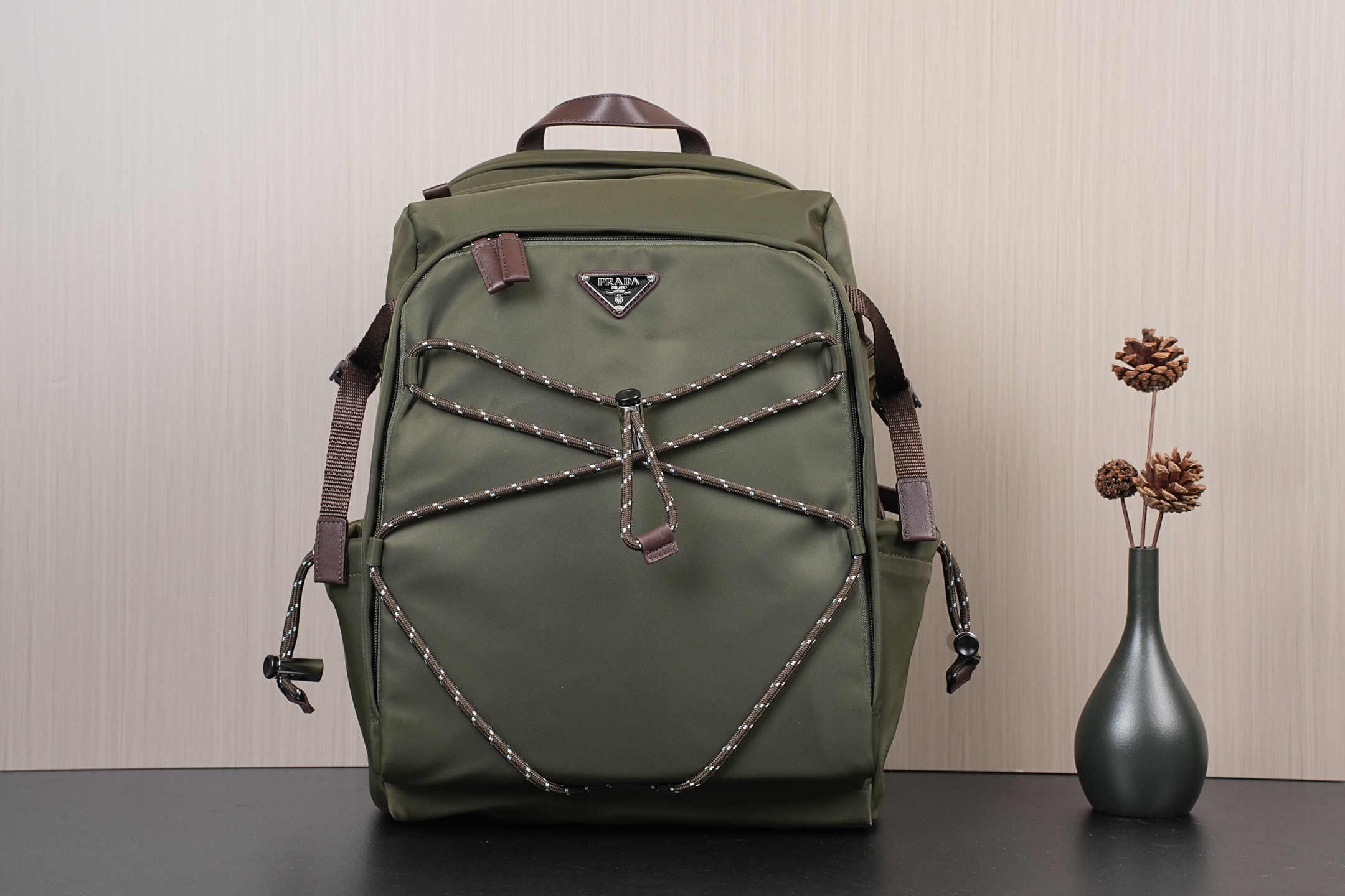 🎉Nuevo producto en stock🎉2VZ122_verde camuflaje🎉Esta mochila utiliza tela de nailon importada, mochila versátil y ll…