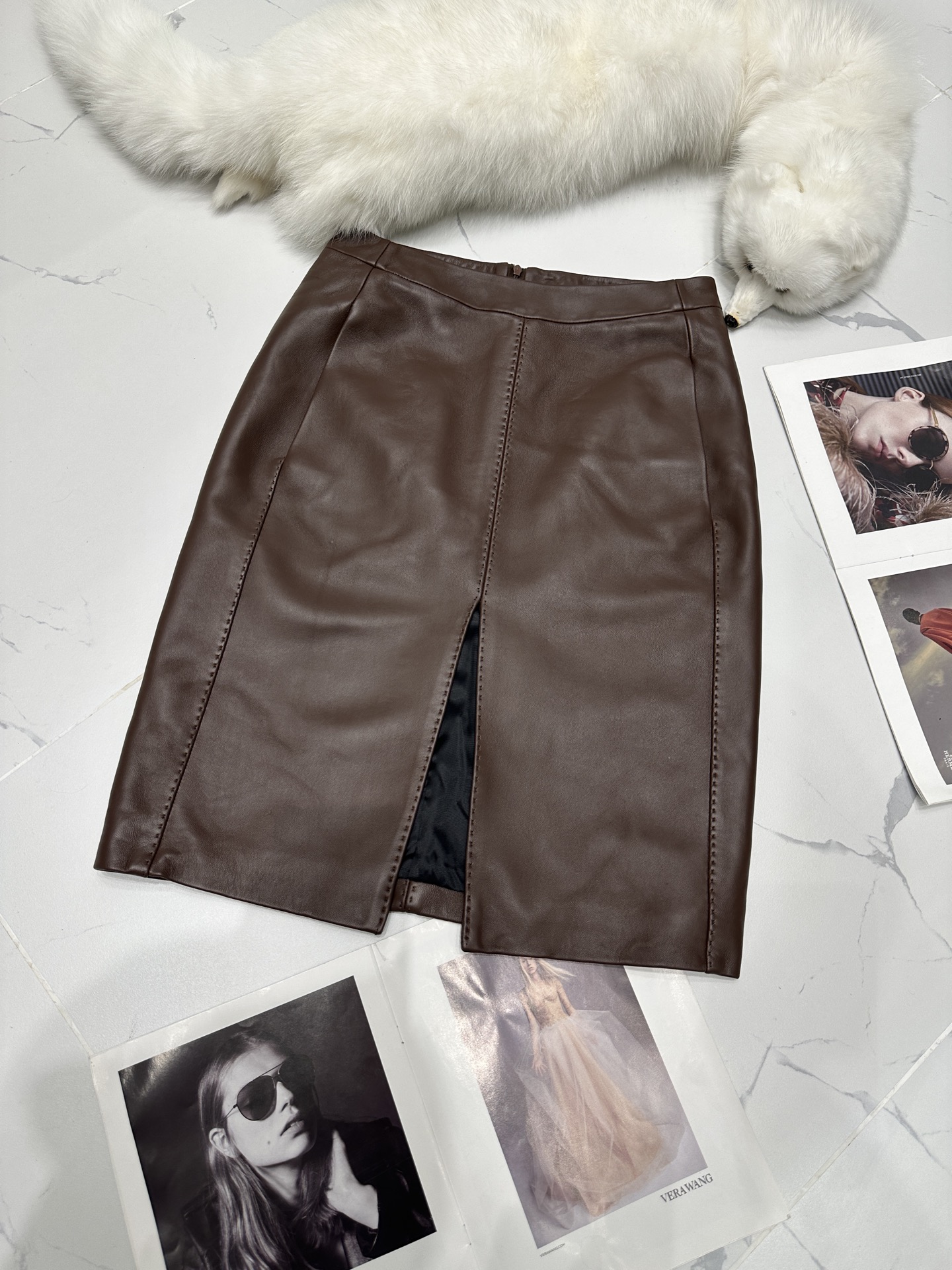 NO:925491,｜ * YSL Saint Laurent Leather Skirt ｜ Series The latest trendy leather skirts at our counter!  There are many styles of leather skirts!  But good styles and materials are rare!  Imported Sheep Leather Imported leather is rich texture and durable leather!  The leather is soft and delicate!  Women's Size36-38-40-42, saint laurent-clothing, saint laurent, saint laurent, skirts, sheepskin,19860909｜ * YSL 圣罗兰皮裙｜ 系列 专柜最新潮款皮裙！皮裙款式很多！但是好的版型跟材质少之又少！进口绵羊皮 进口皮料富有质感且耐穿的皮革！皮质柔软细腻！ 女款Size36-38-40-42,圣罗兰-服装,saint laurent,saint laurent,skirts,sheepskin,,Women's clothing