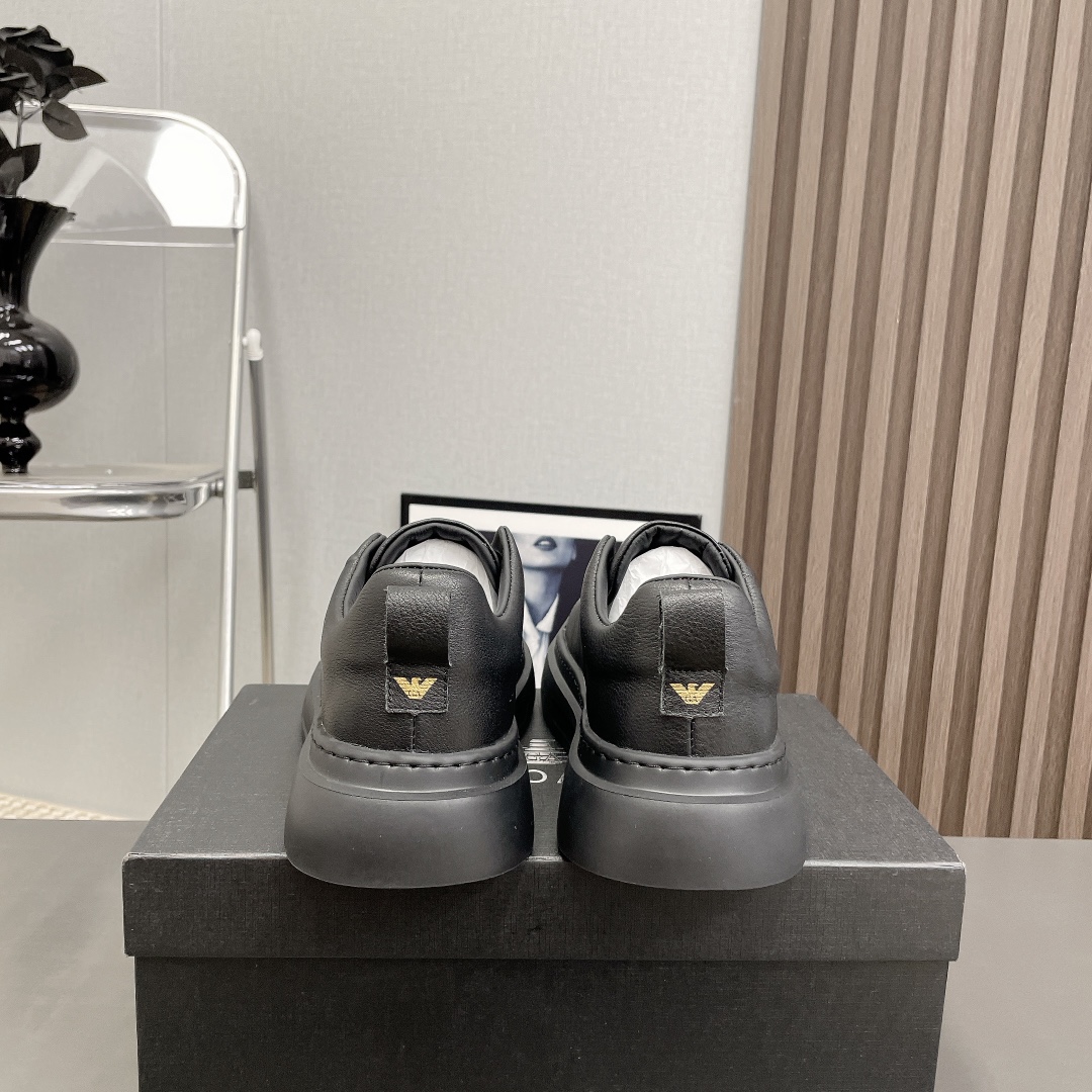 EA7 Recreational Sports Shoe: Men’s Leisure Sneakers with Unique Design and Premium Materials - 图片 8