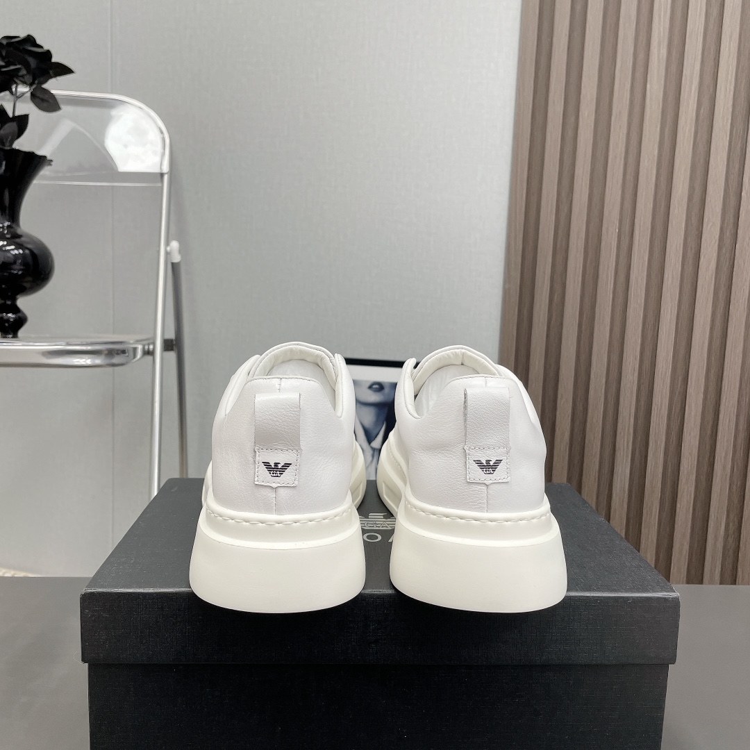 EA7 Recreational Sports Shoe: Emporio Armani Men’s Leisure Sneakers with Unique Design - 图片 8