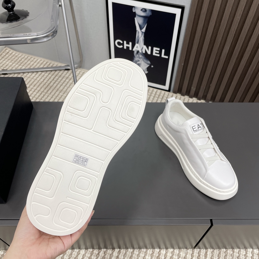 EA7 Recreational Sports Shoe: Emporio Armani Men’s Leisure Sneakers with Unique Design - 图片 9