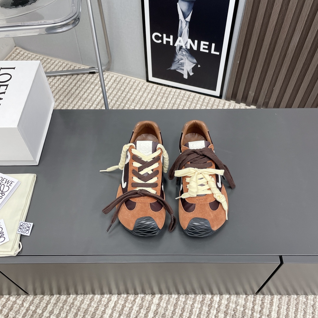 NO:265116,: Couple 281 buckle 