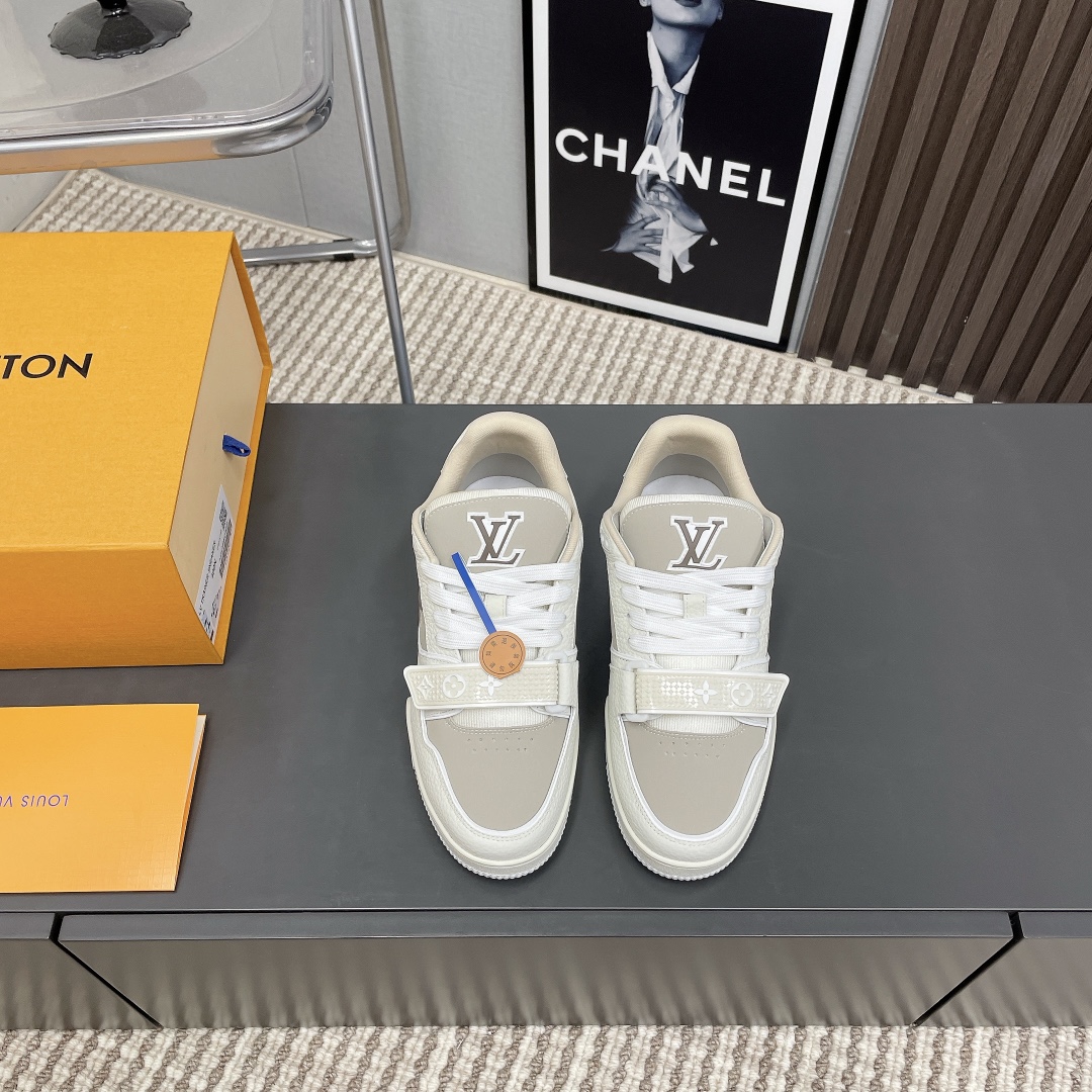 Louis Vuitton Spring 2025 Men's Leather Sneaker - Premium Quality & Comfort 3 i1741588533 9290 6