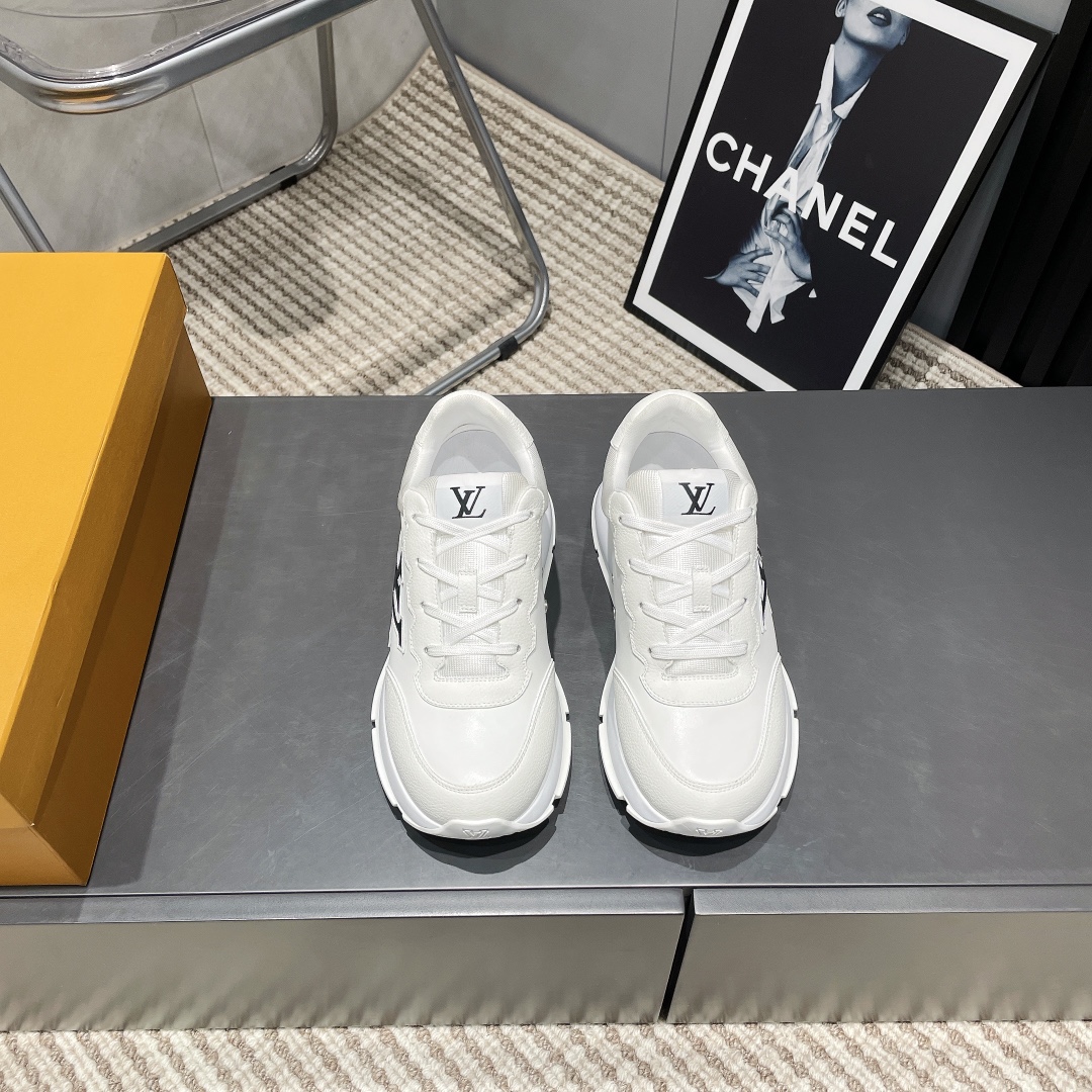 Louis Vuitton Early Spring White Leather Sneakers - Stylish & Comfortable 3 i1743246236 2308 6