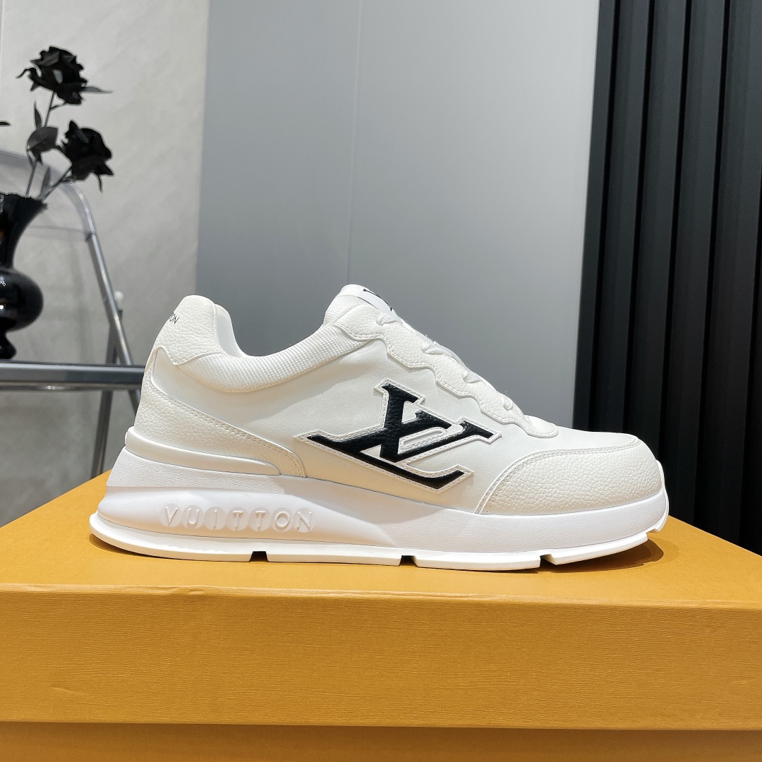 Louis Vuitton Early Spring White Leather Sneakers - Stylish & Comfortable 2 i1743246236 9317 0
