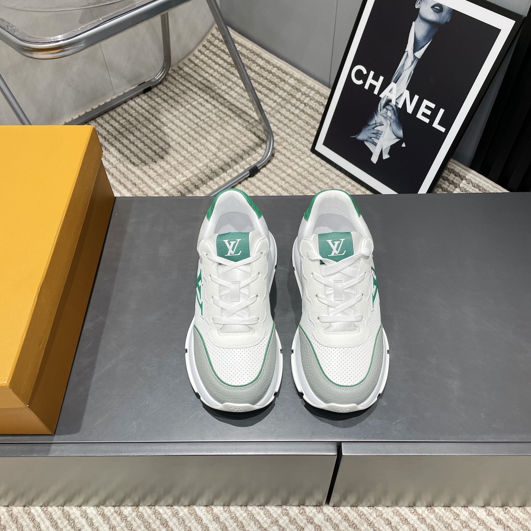 Louis Vuitton Early Spring White Leather Sneakers - Fashionable and Comfortable 3 i1743246315 7354 2