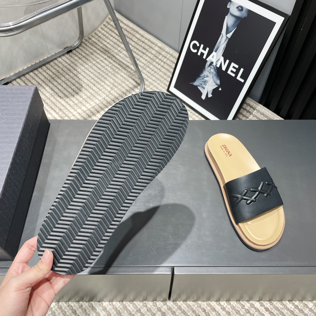 “Zegna 2025 Spring & Summer Leisure Shoes: Light, Lazy, and Luxurious” - 图片 9