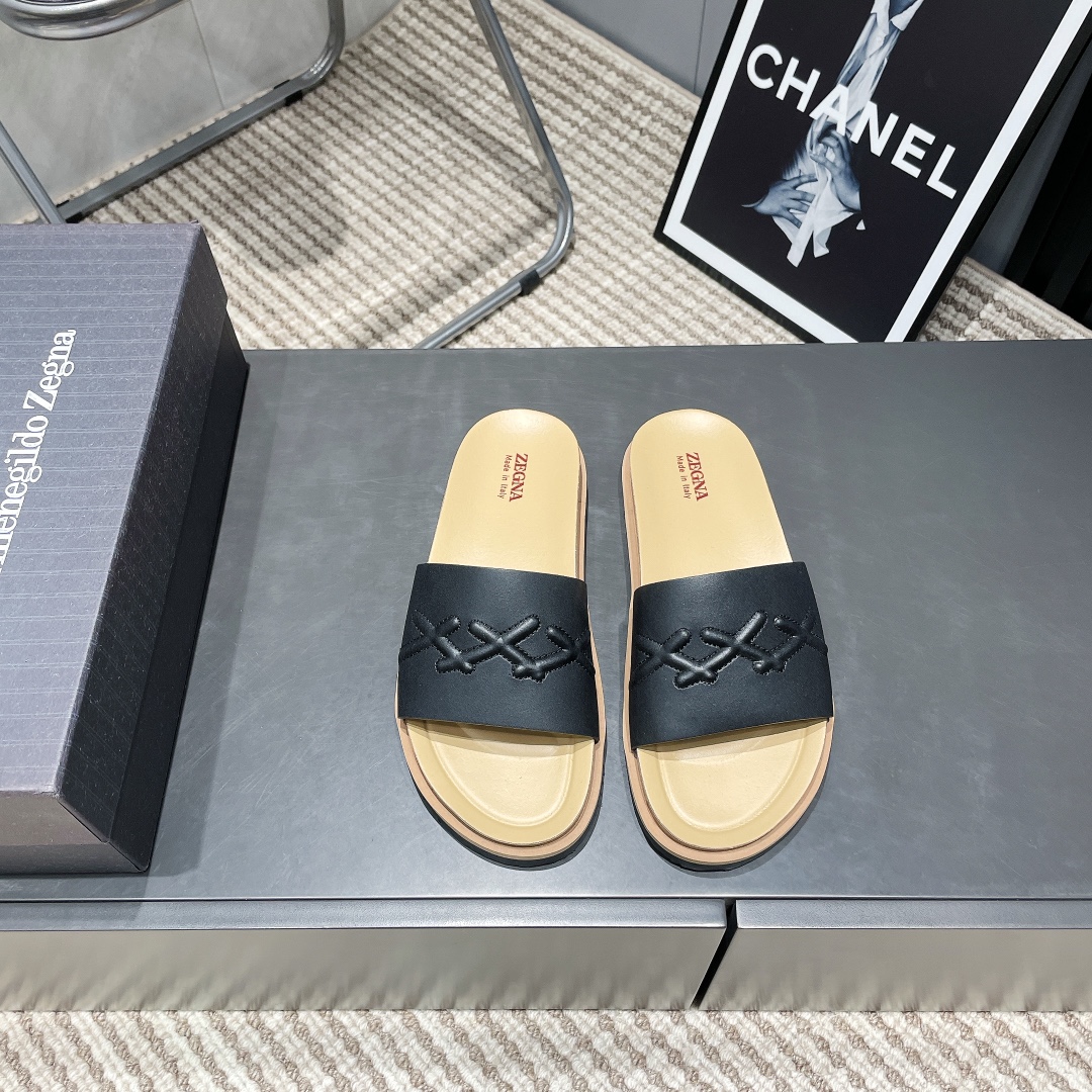 “Zegna 2025 Spring & Summer Leisure Shoes: Light, Lazy, and Luxurious” - 图片 1