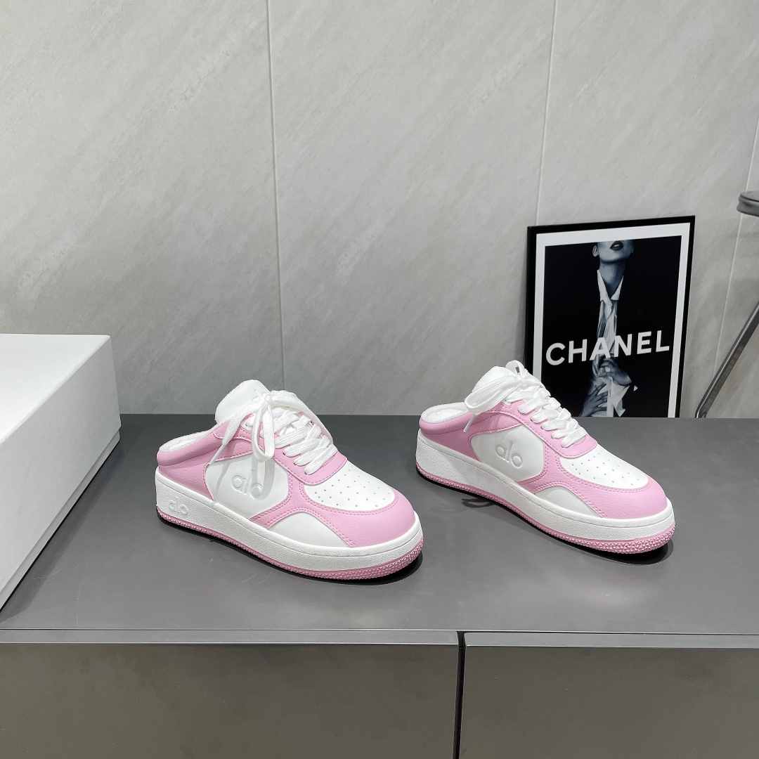 Alo Yoga Women's Chunky Sole Mule Sneakers in Pink and White Leather 4 i1744442016 1348 8