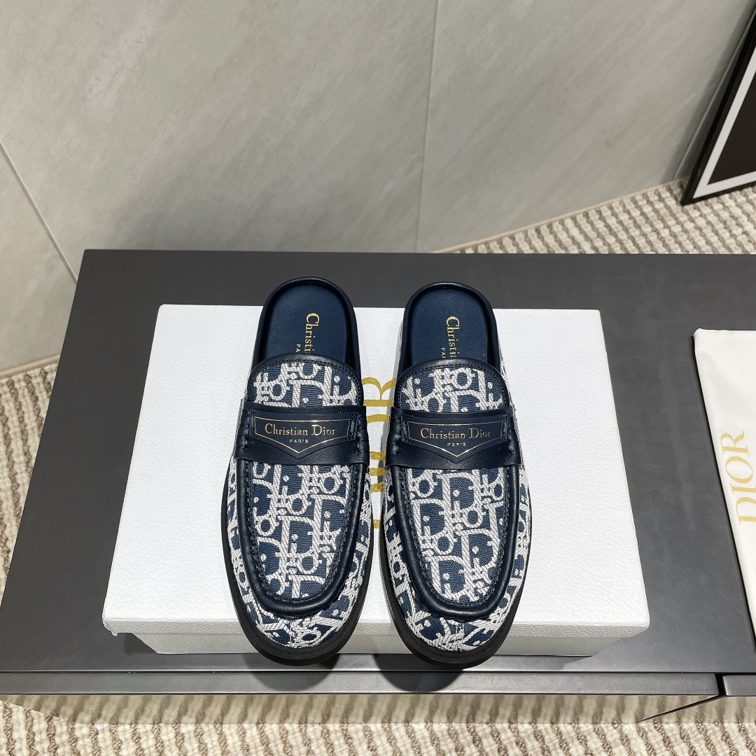 Dior Women's D-Loafer Mules in Blue Dior Oblique Jacquard - Elegant & Trendy 3 i1746424799 6538 4