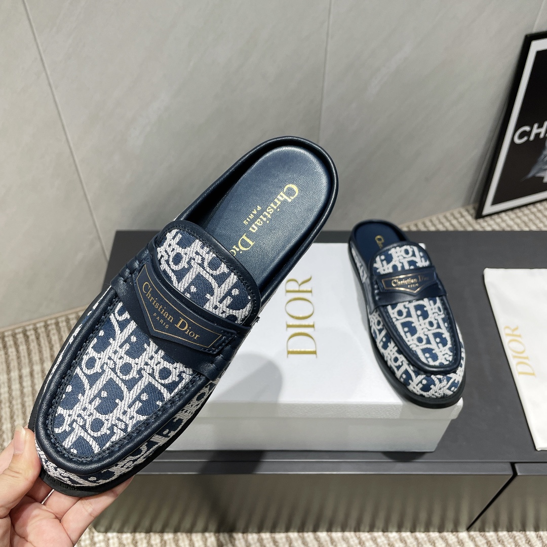 Dior Women's D-Loafer Mules in Blue Dior Oblique Jacquard - Elegant & Trendy 8 i1746424799 9004 7