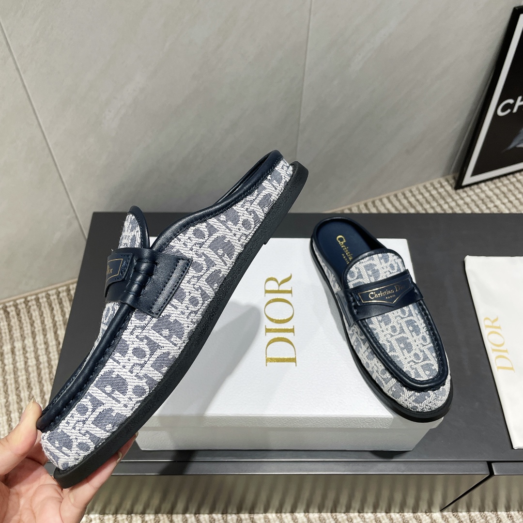 Dior Paris Loafers Women's Mules, Casual Slip-Ons, Designer Fashion 1 Dior Paris Loafers Women's Mules, Casual Slip-Ons, Designer Fashion