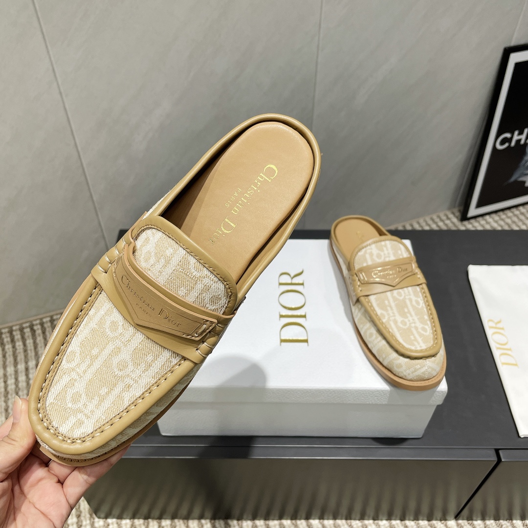 Dior Diorior PARIS Loafers Mules - Effortless Style, Supreme Comfort 1 Dior Diorior PARIS Loafers Mules - Effortless Style, Supreme Comfort