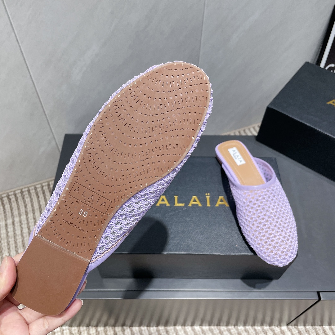 Alaïa Spring Half-Slipper Flats - Fashionable and Elegant Women's Shoes 10 i1746686130 7289 0