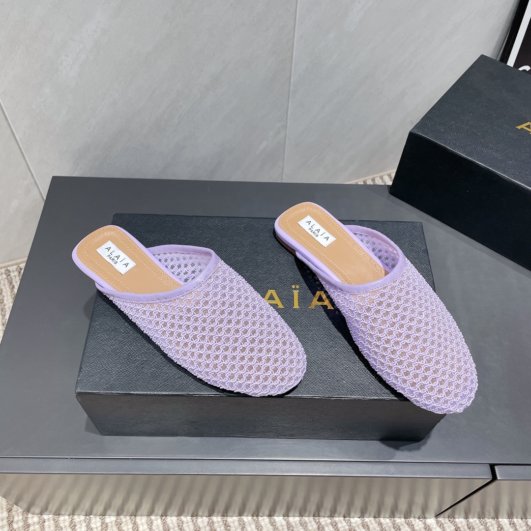 Alaïa Spring Half-Slipper Flats - Fashionable and Elegant Women's Shoes 4 i1746686130 8270 6