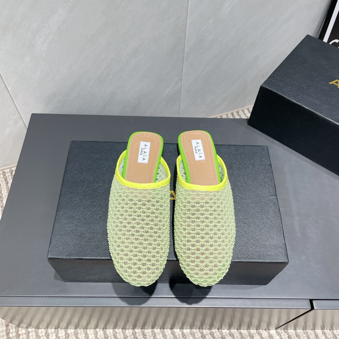 Alaïa Spring 2025 Mesh Mules - Elevate Your Style with Comfort and Elegance 3 i1746686202 5444 4