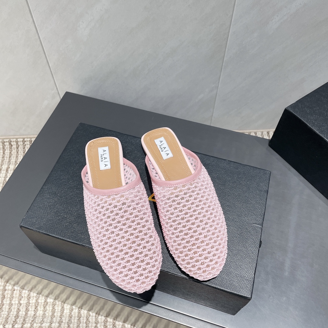 ALAIA 2025 Spring Flat Half Slippers - Fashionable and Elegant 9 i1746686593 189 6
