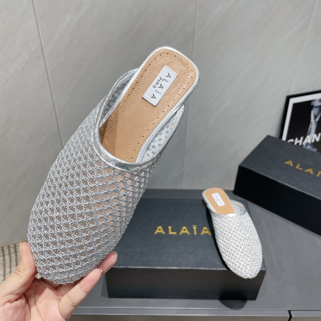 Alaïa Spring 2025 Mesh Mules - Flat Heel, Pointed Toe, Elegant Style 8 i1746686665 9610 8