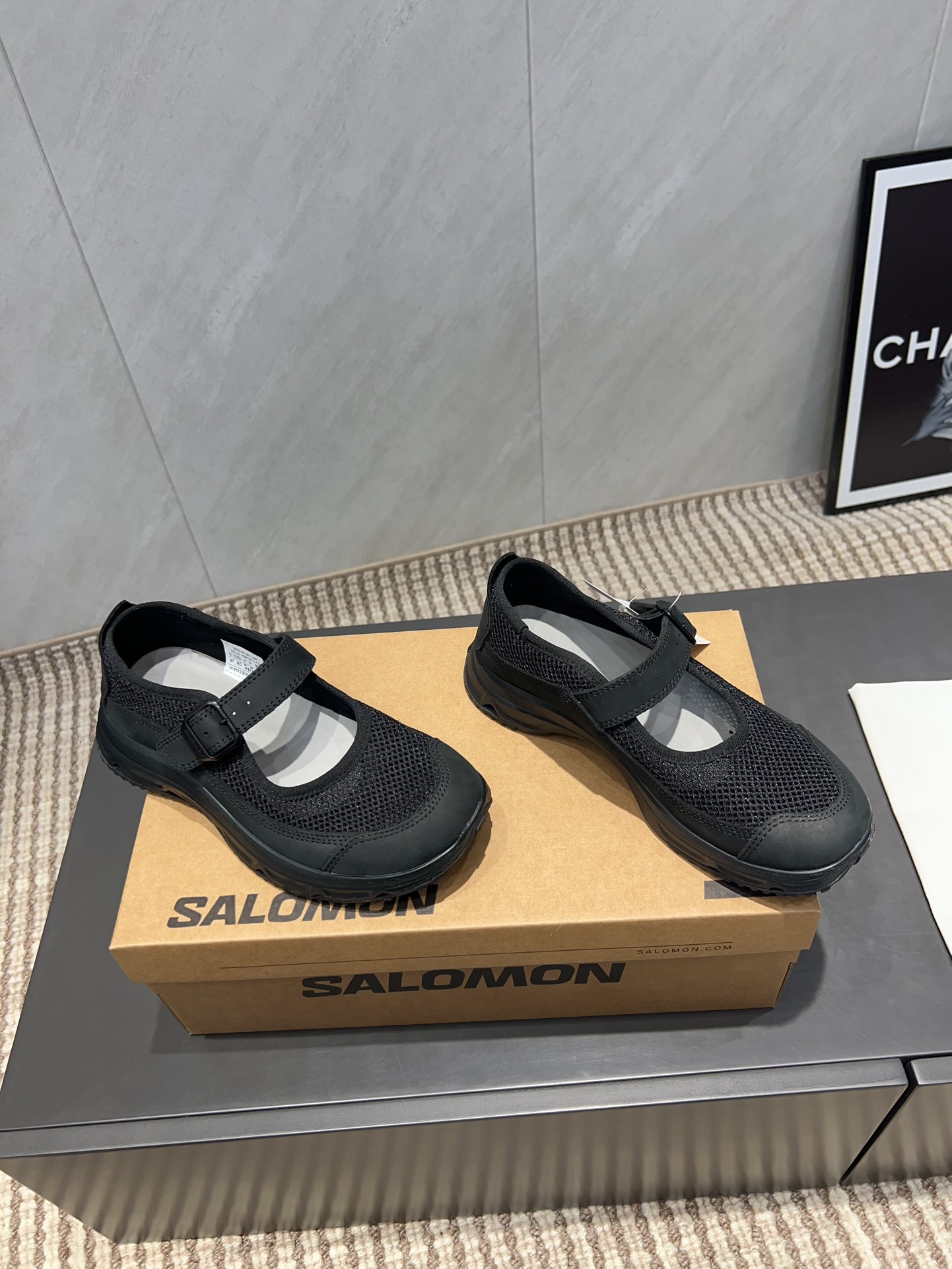 Limited Edition Salomon XT Whisper Shoes with Custom Features and Unique Design - 图片 2
