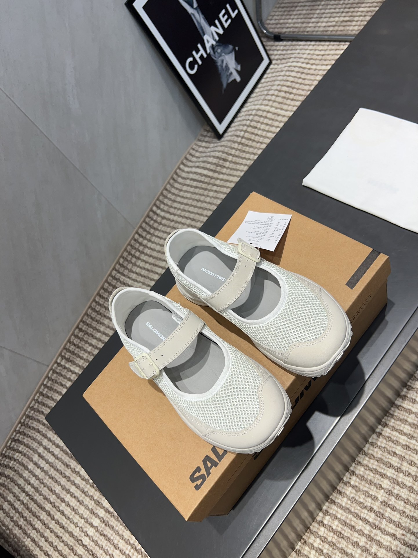 Limited Edition Salomon XT Whisper Shoes with Unique Features and Custom Design - 图片 2