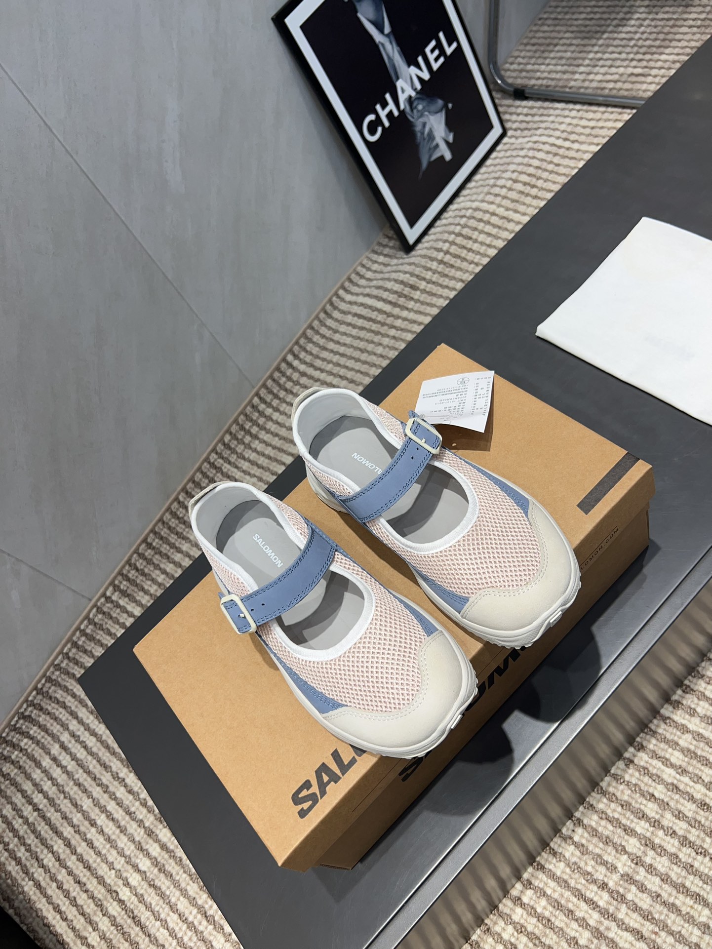 Limited Edition Salomon XT Whisper Shoes with Unique Features and Custom Design - 图片 3