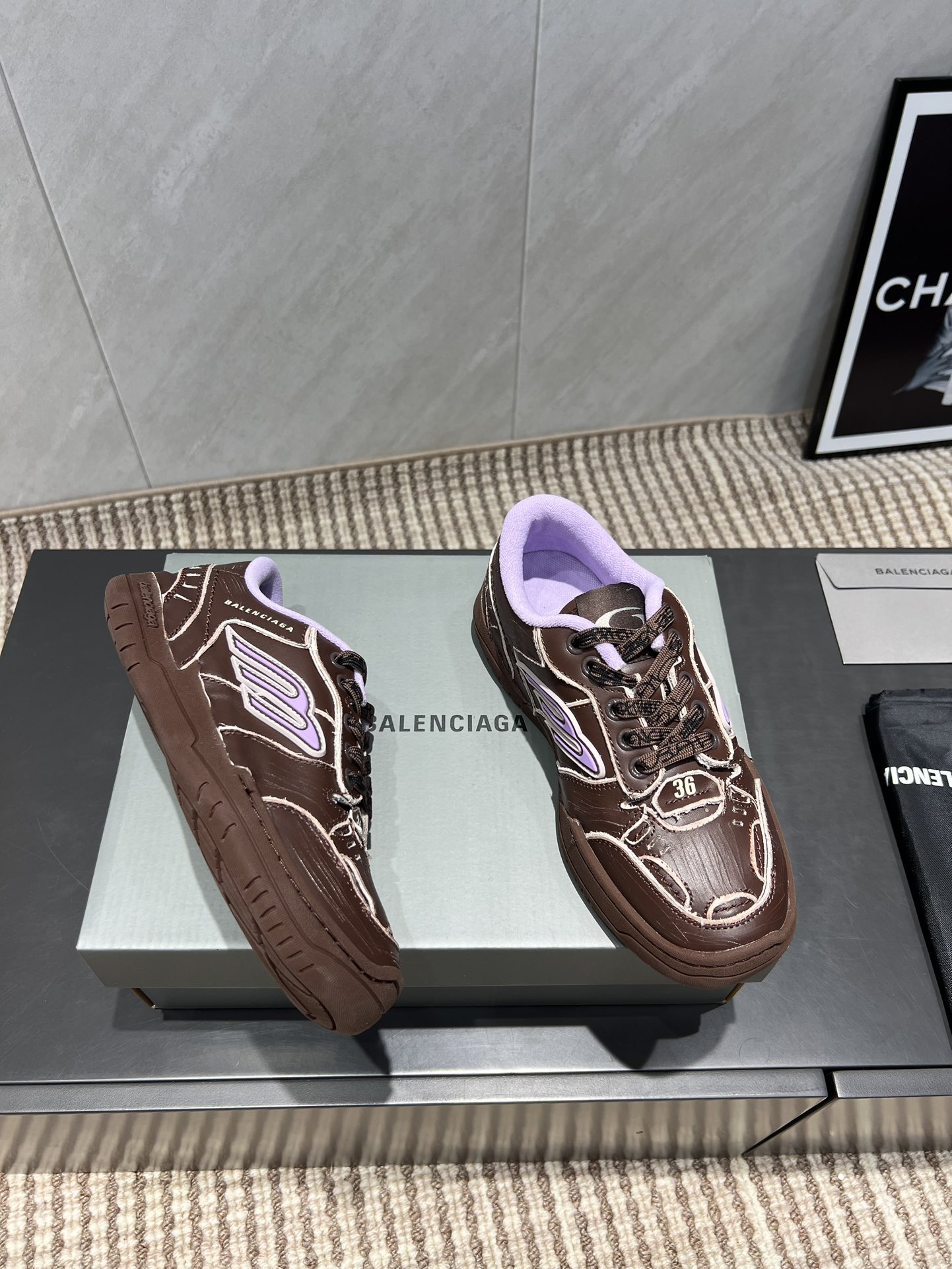 Balenciaga P888 Sneaker: Top Edition with Innovative Design Elements - 图片 7