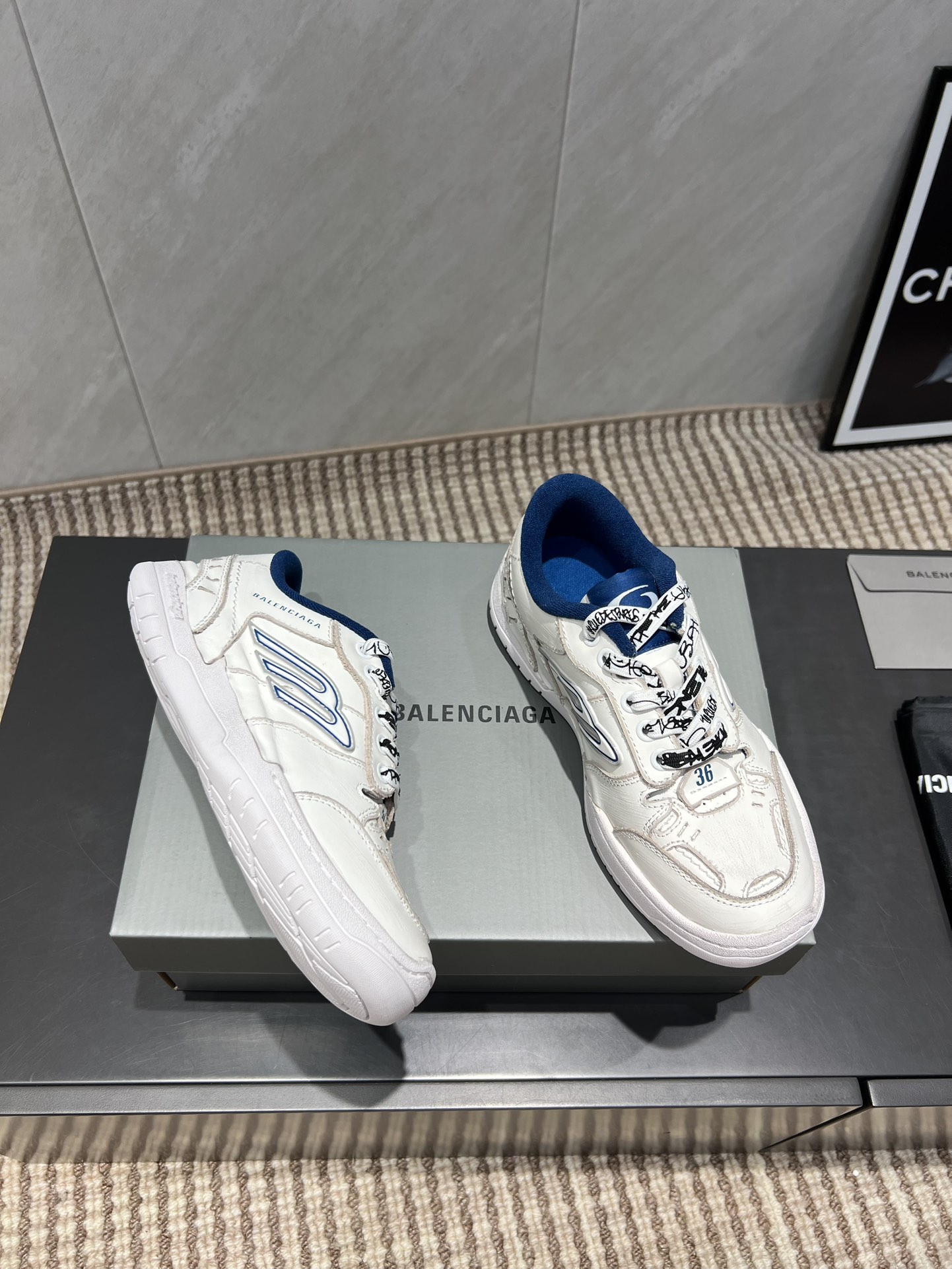 “Exclusive: Palenciaga P888 Couple Sports Shoes, Top Edition” - 图片 6