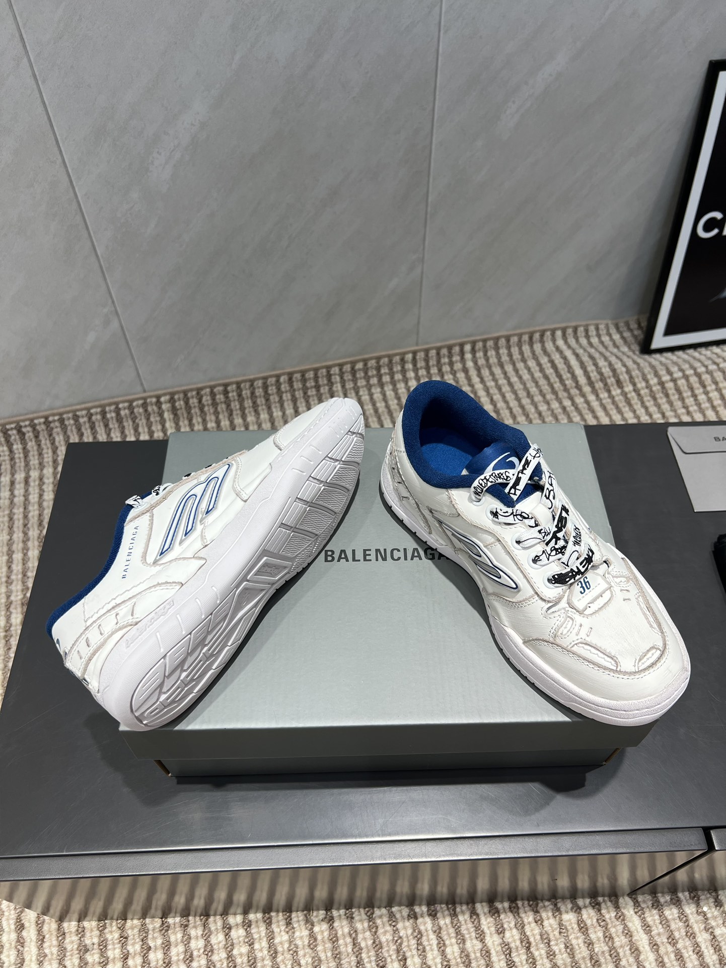 “Exclusive: Palenciaga P888 Couple Sports Shoes, Top Edition” - 图片 8