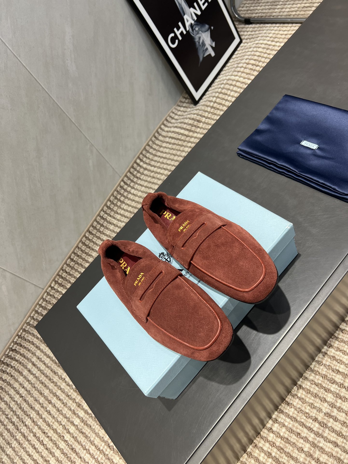 Custom Monopoly Top Version Shoes: Popular Customized Leather Sneakers for 2025 - 图片 3