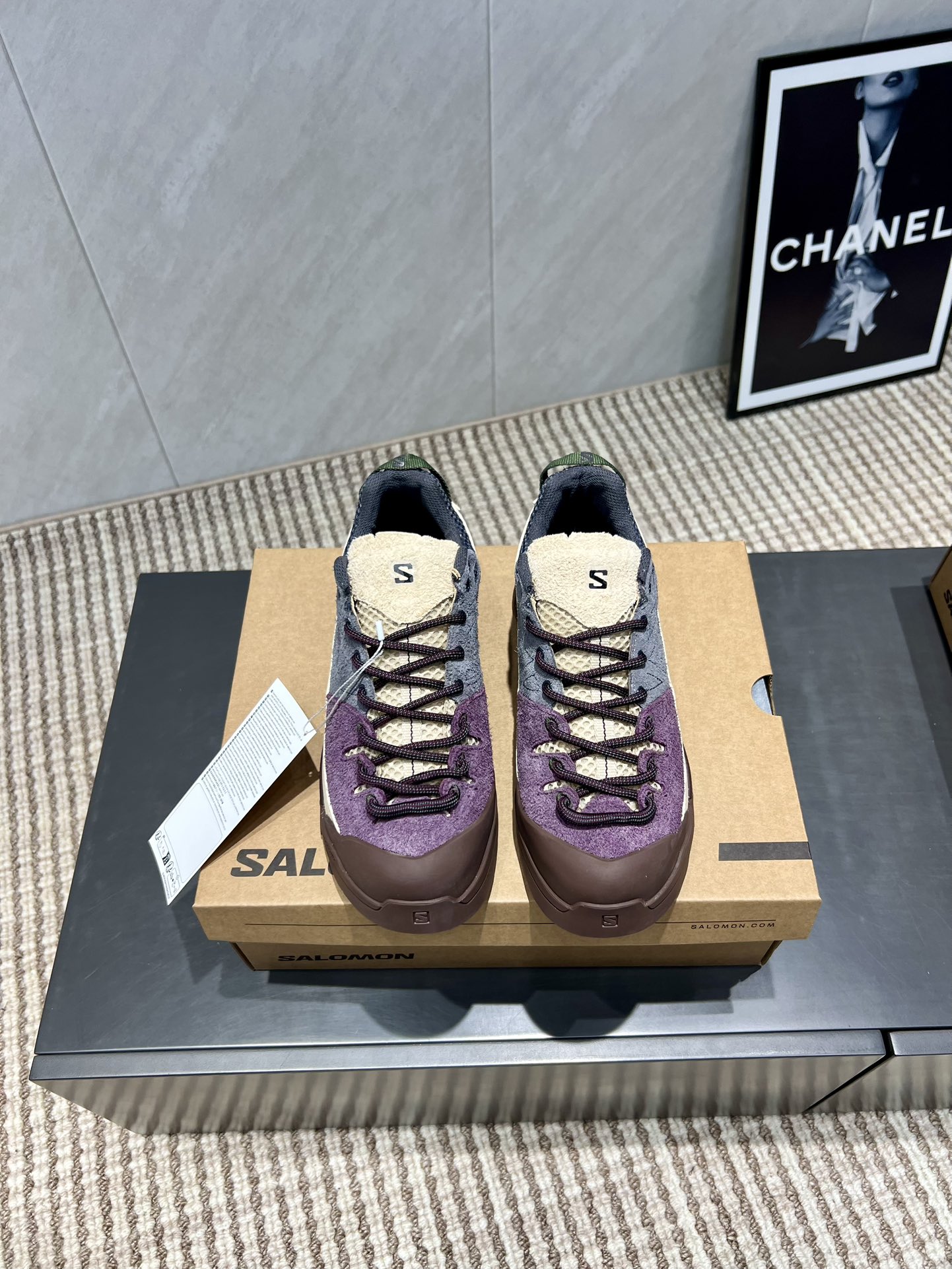 NO:543692,Couples 'Exclusive Top Version' Salomon XT WHISPER New Limited Series... [Couple Thick-soled Casual Shoes] Versatile and brainless!  !  Salomon thick-soled versatile casual shoes. I recently wanted to find a versatile white shoes that you can wear at will. After watching it for a long time, I still got the co-branded style that I planted in the past. It is light and raised, and it is good to wear it. It is easy to wear it. It is light and raised, and it is good to wear it. It is very futuristic!  Original custom high mercerized beef tiles, inner lining original custom breathable mesh, foot pads, original custom injection molded foot pads, large sole, mold opening, anti-slip rubber outsole, size 35-44 (female 40. male 45. Customized, non-returned) Packaging original packaging gift box, color official website synchronous update, casual shoes/sports shoes, sneakers19860909情侣《独家顶级版本》 萨洛蒙 SALOMON XT WHISPER 新款限定系列…【情侣厚底休闲鞋】 百搭无脑冲！！萨洛蒙厚底百搭休闲鞋 最近就想找一款可以随意穿的百搭小白鞋 看了好久还是拿下了之前种草的联名款 又轻又垫高好一款时常的增高鞋啊 增高百搭好穿绝了 又轻又垫高 好一款时常的增高鞋啊 未来感十足！ 鞋面原版定制高丝光牛猄 内里原版定制透气网 垫脚原版定制注塑成型垫脚 大底原版开模防滑橡胶大底 码数35-44（女40.男45.定制不退换） 包装原版包装礼盒 颜色官网同步更新,休闲鞋/运动鞋,sneakers,Women's Shoes