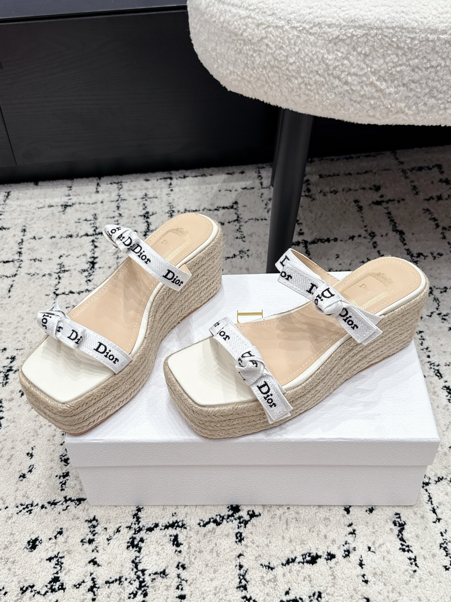 Dior Slides
