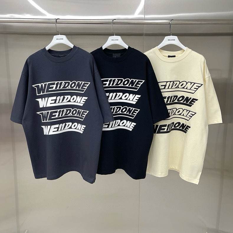 💰75 款号: W154#
WE11DONE 字母弹幕印花 宽松圆领短袖T恤男女情侣款
面料:280g双纱精梳紧密赛络纺重磅纯棉
工艺:走线均是全身三线缝制,后领织带包边延伸到肩部加固,细节井口与肩膀处的衔接处打了倒针,更加无缝衔接。印花采用高端工艺不易开裂,区别市面普通版本
辅料:吊牌洗水主唛,全套定制的YUAN版辅料
颜色:灰色、黑色、杏色
尺码:S-L
肩宽 胸围 衣长
S 码 52 112 71
M码 54 118 73
L 码 56 124 75