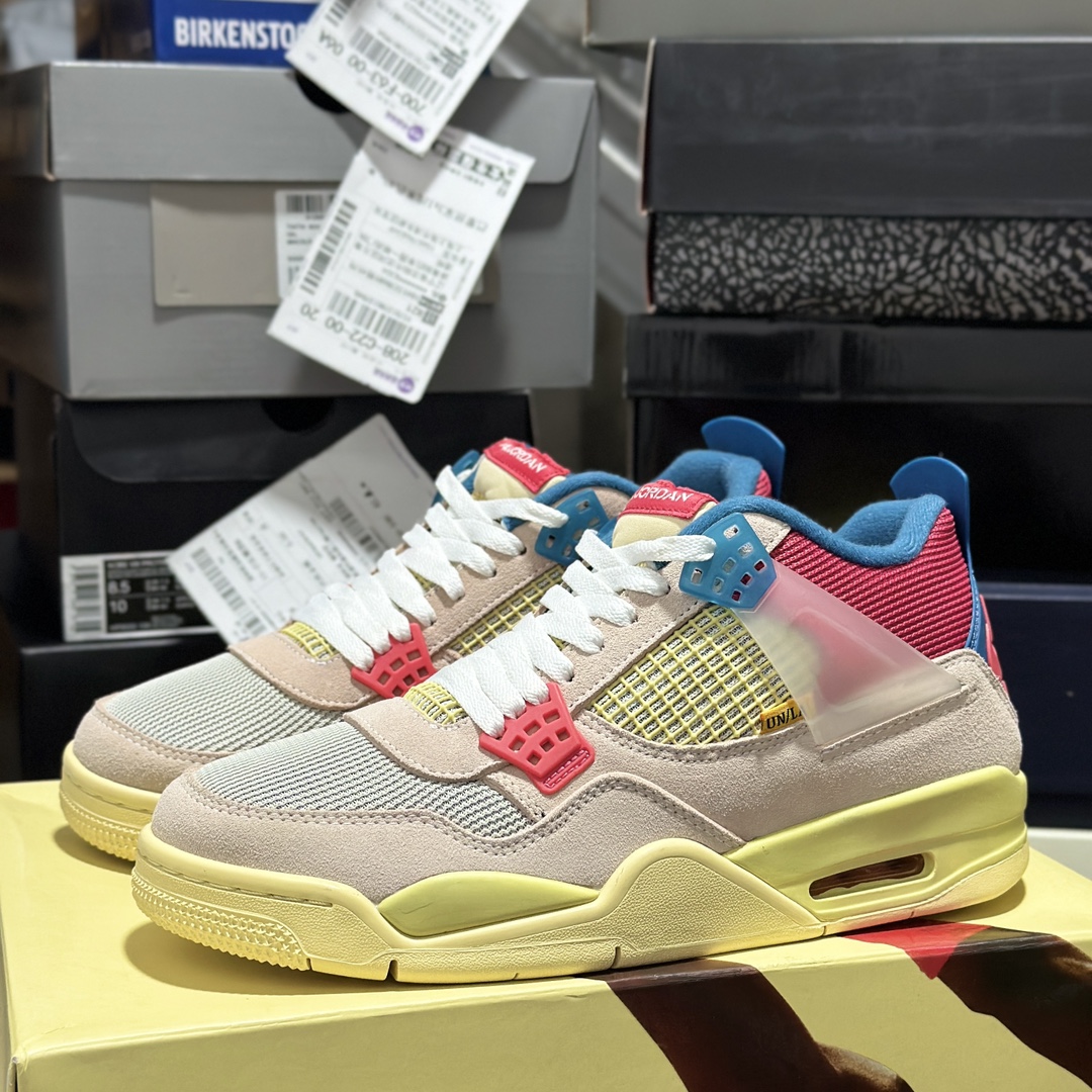 Union x Air Jordan 4 DC9533-800
