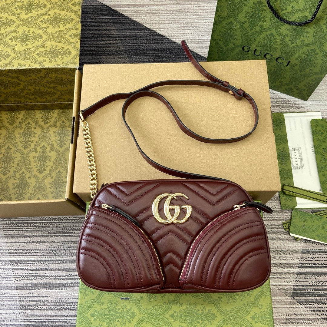 GUCCI GG Marmont系列 肩背包 绗缝V型皮革 双拉链外袋 可调节皮革链式肩带 酒红色-顶级品质