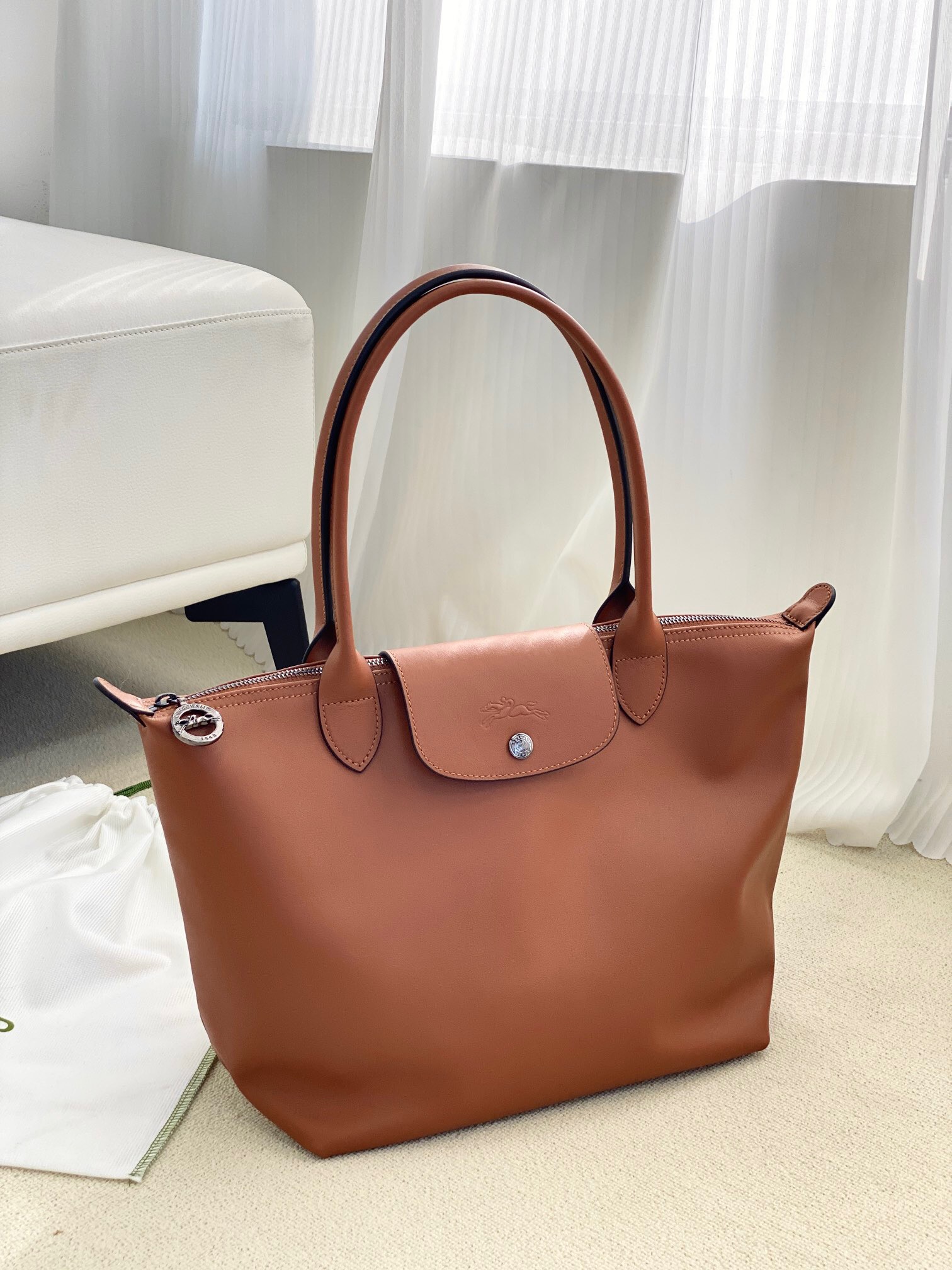 LONGCHAMP Le Pliage Xtra series women's bag medium shoulder tote bag, this bag is made of imported cowhide!