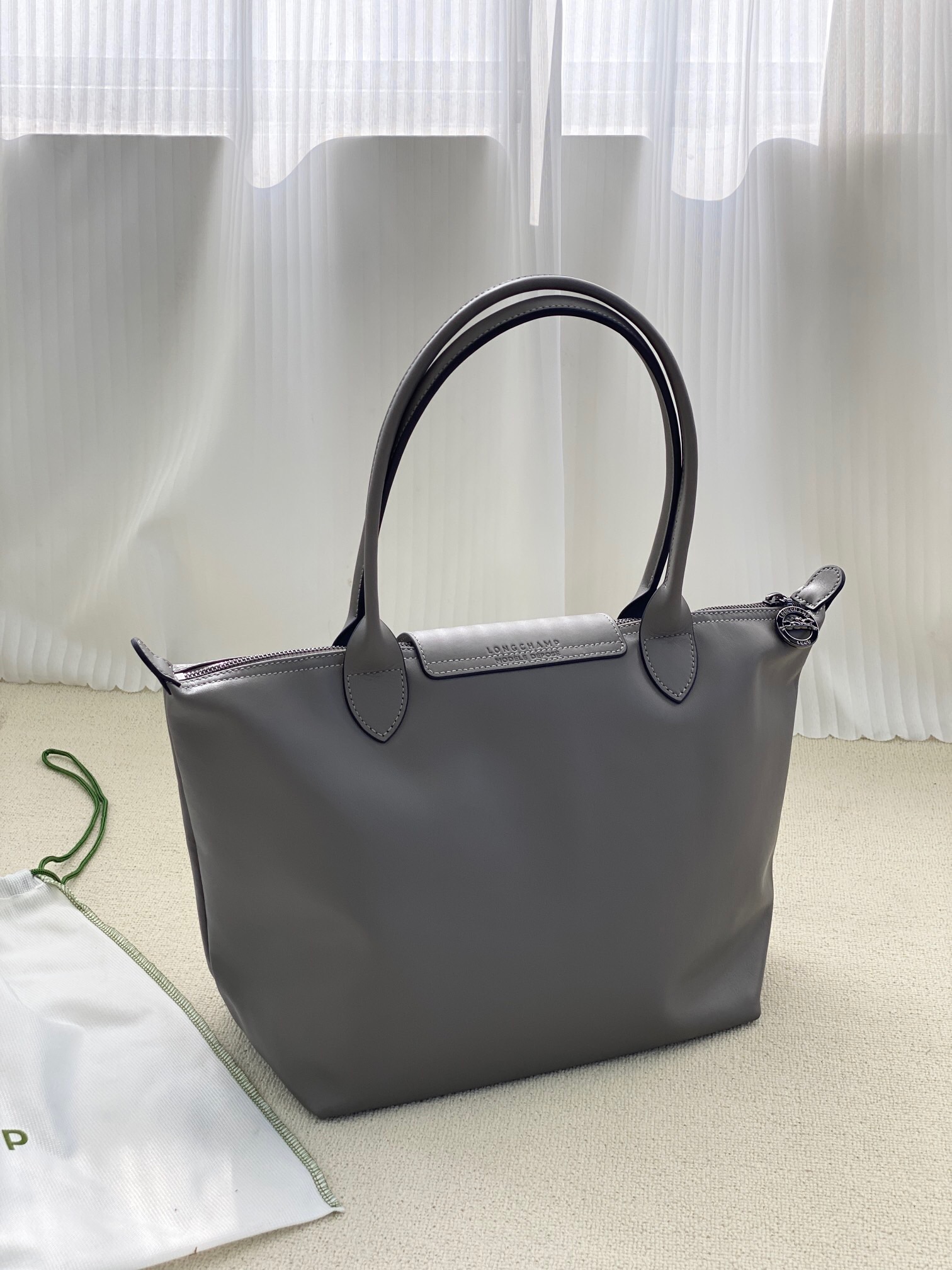 LONGCHAMP Le Pliage Xtra series women's bag medium shoulder tote bag, this bag is made of imported cowhide!