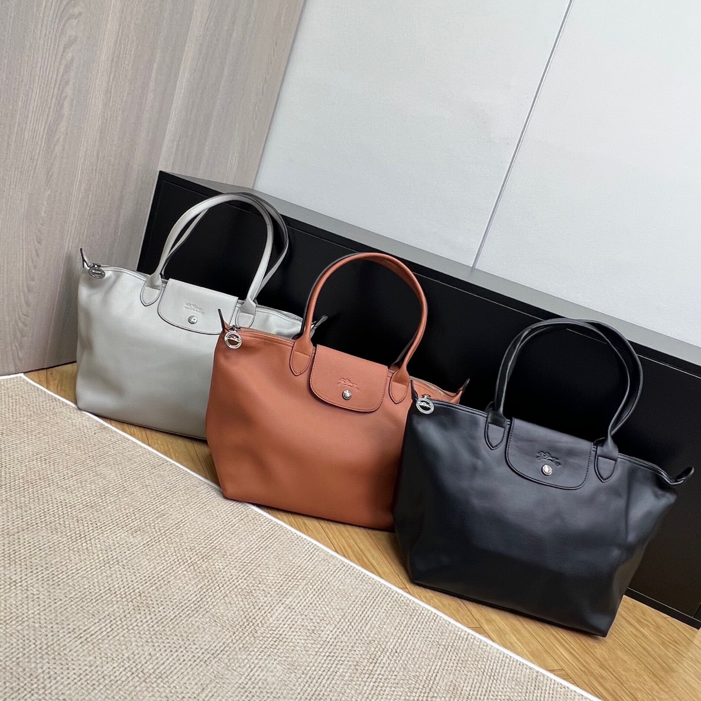LONGCHAMP Le Pliage Xtra series women's bag medium shoulder tote bag, this bag is made of imported cowhide!