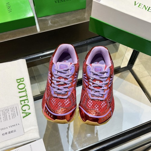 Bottega Veneta Orbit Sneakers: Retro Style, Lightweight Comfort, Unisex Design 1 Bottega Veneta Orbit Sneakers: Retro Style, Lightweight Comfort, Unisex Design