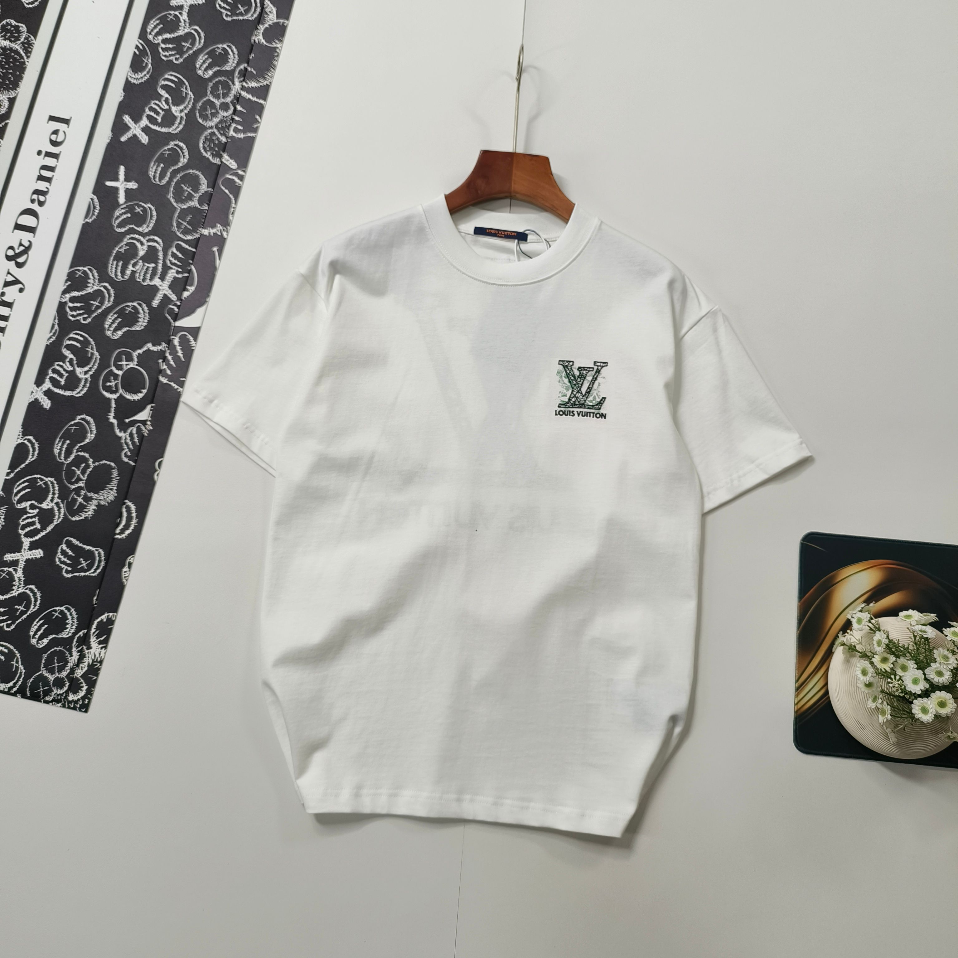 _dIN9sIK3hT997Tzhflpr_usrYXxSk7pfBfaHHbg