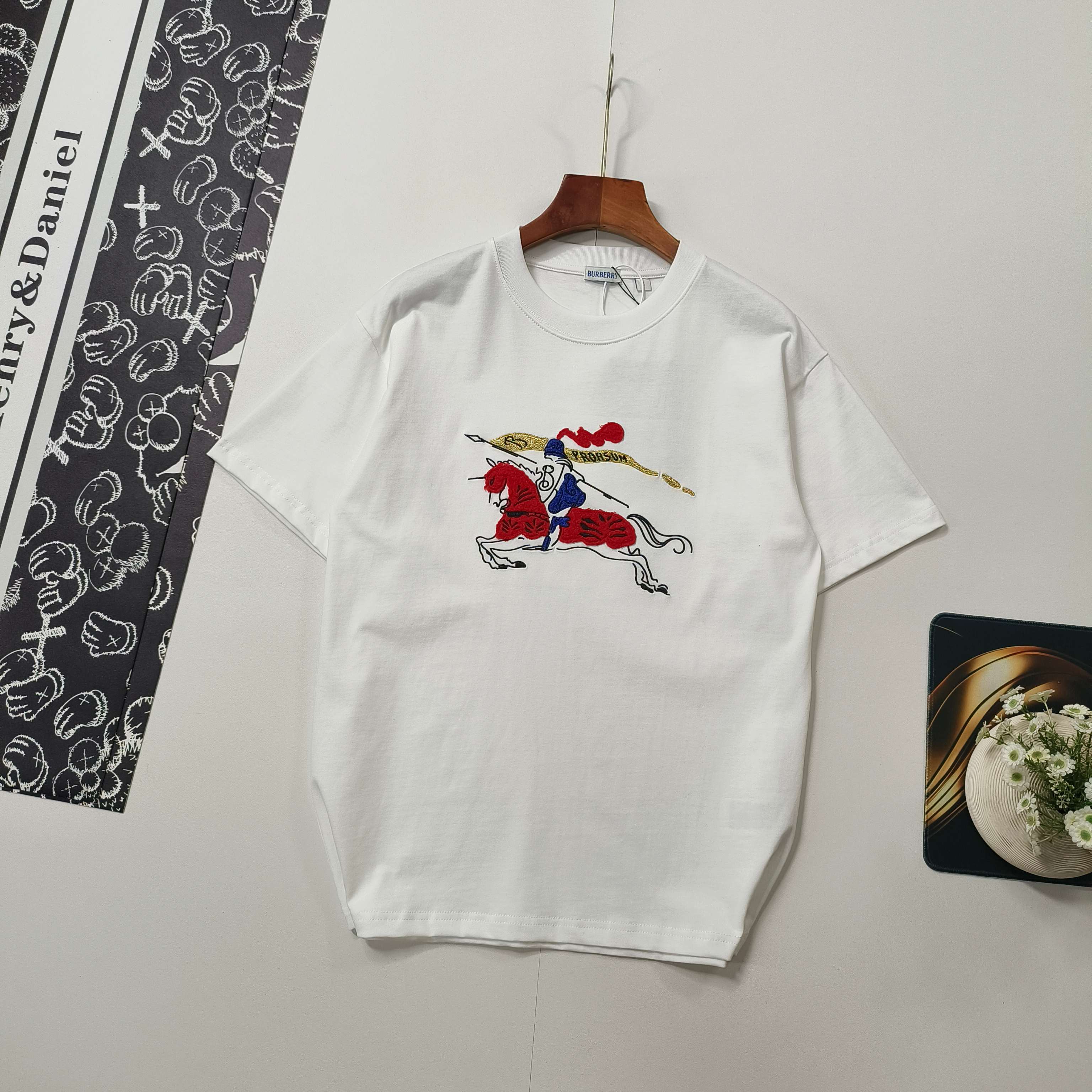 _dsK9s3UtUfOuzrjFs8B-TWNy4M0BfZVwHyVAZFw