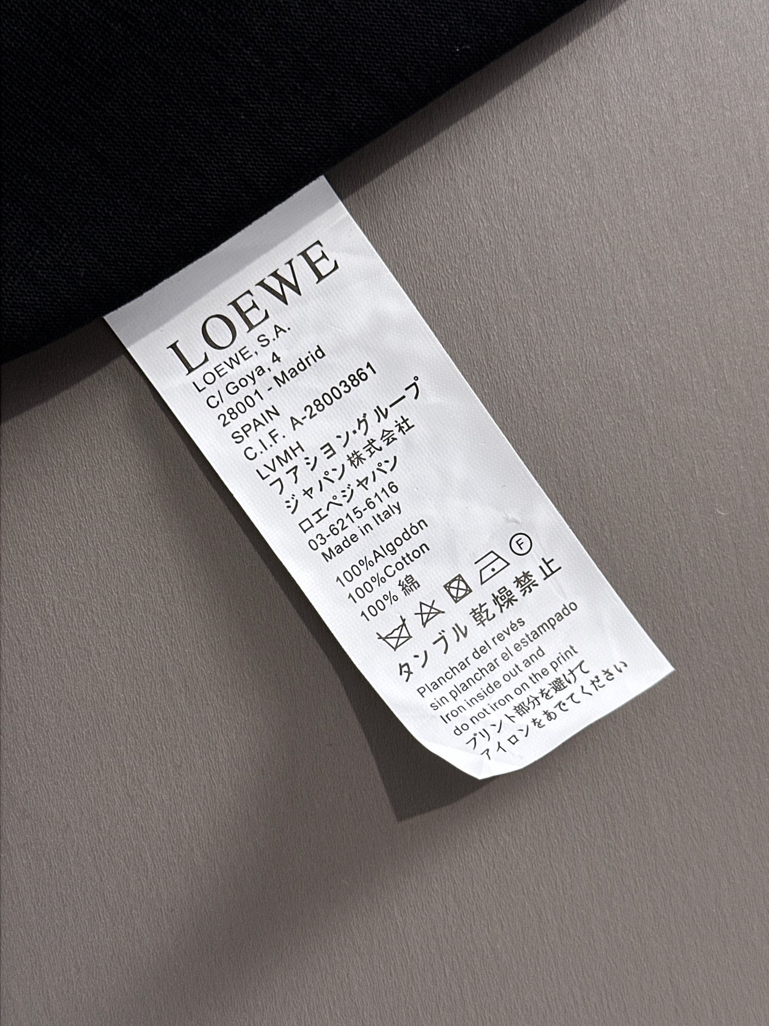 
 LOEWE*
2꯭0꯭2꯭5春夏款上新 ❤️ 
原⌚️高版本 
罗意威 面料采用270克高密度纯棉 