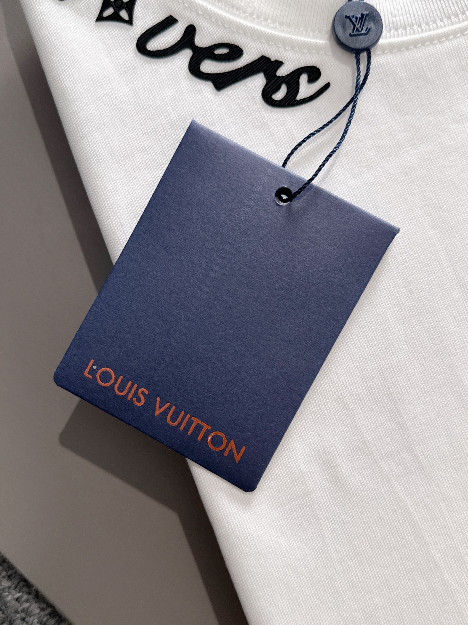  LOUIS VUITTON*
2꯭0꯭2꯭5春夏款上新 ❤️ 
原⌚️高版本 
ARC、TERYX 始