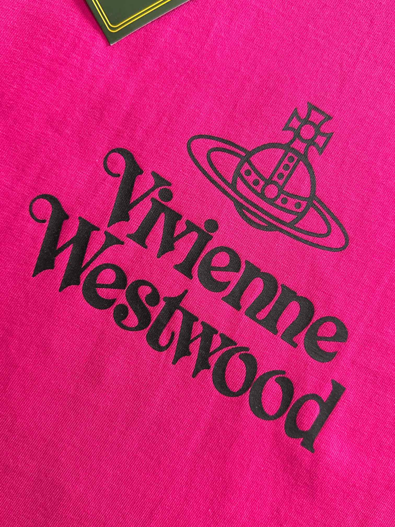  Vivienne Westwood*
2꯭0꯭2꯭5春夏款上新 ❤️ 
原⌚️高版本 
 面料采用27