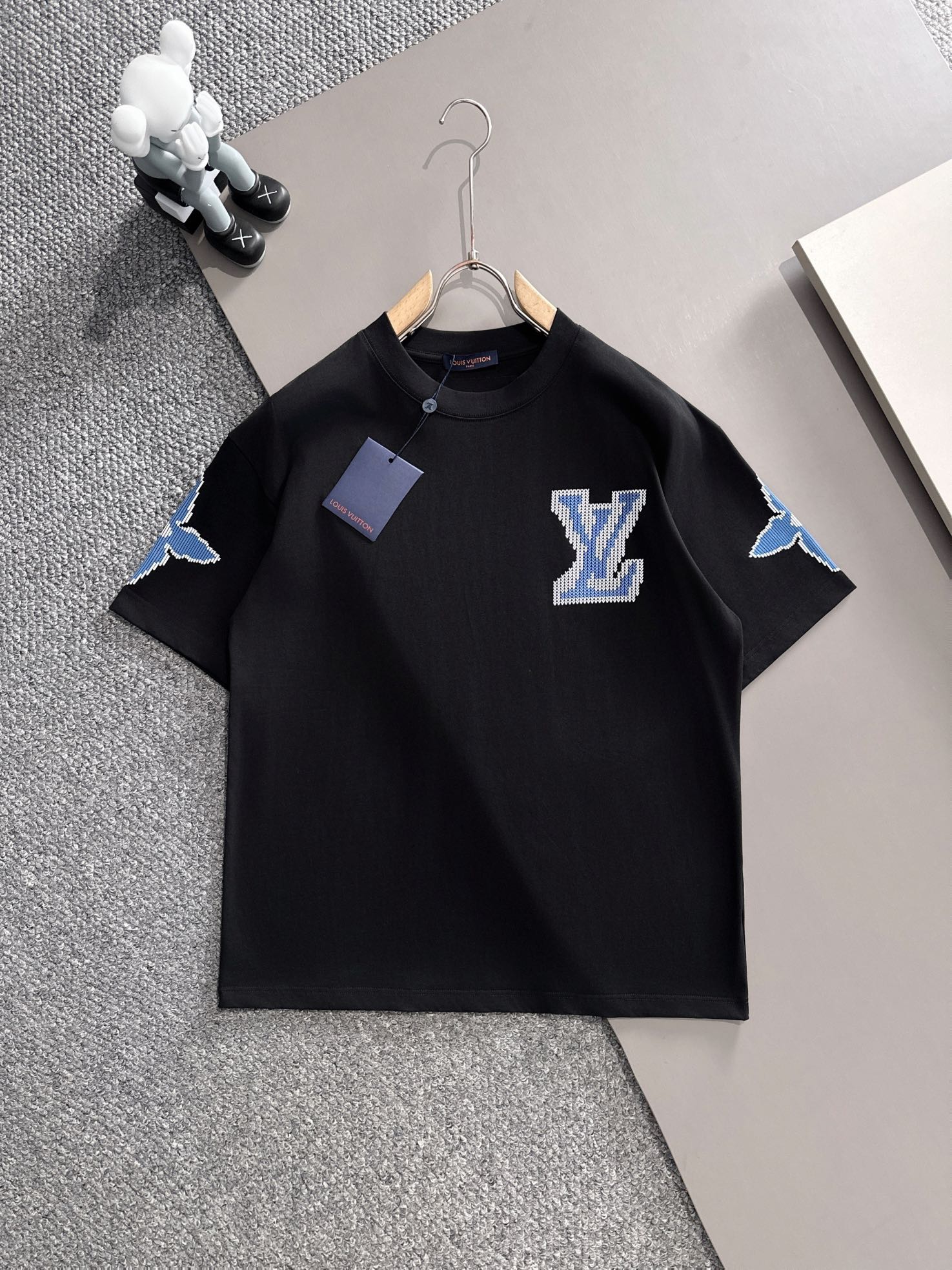  LOUIS VUITTON*
2꯭0꯭2꯭5春夏款上新 ❤️ 
原⌚️高版本 
驴家lv 面料采用27