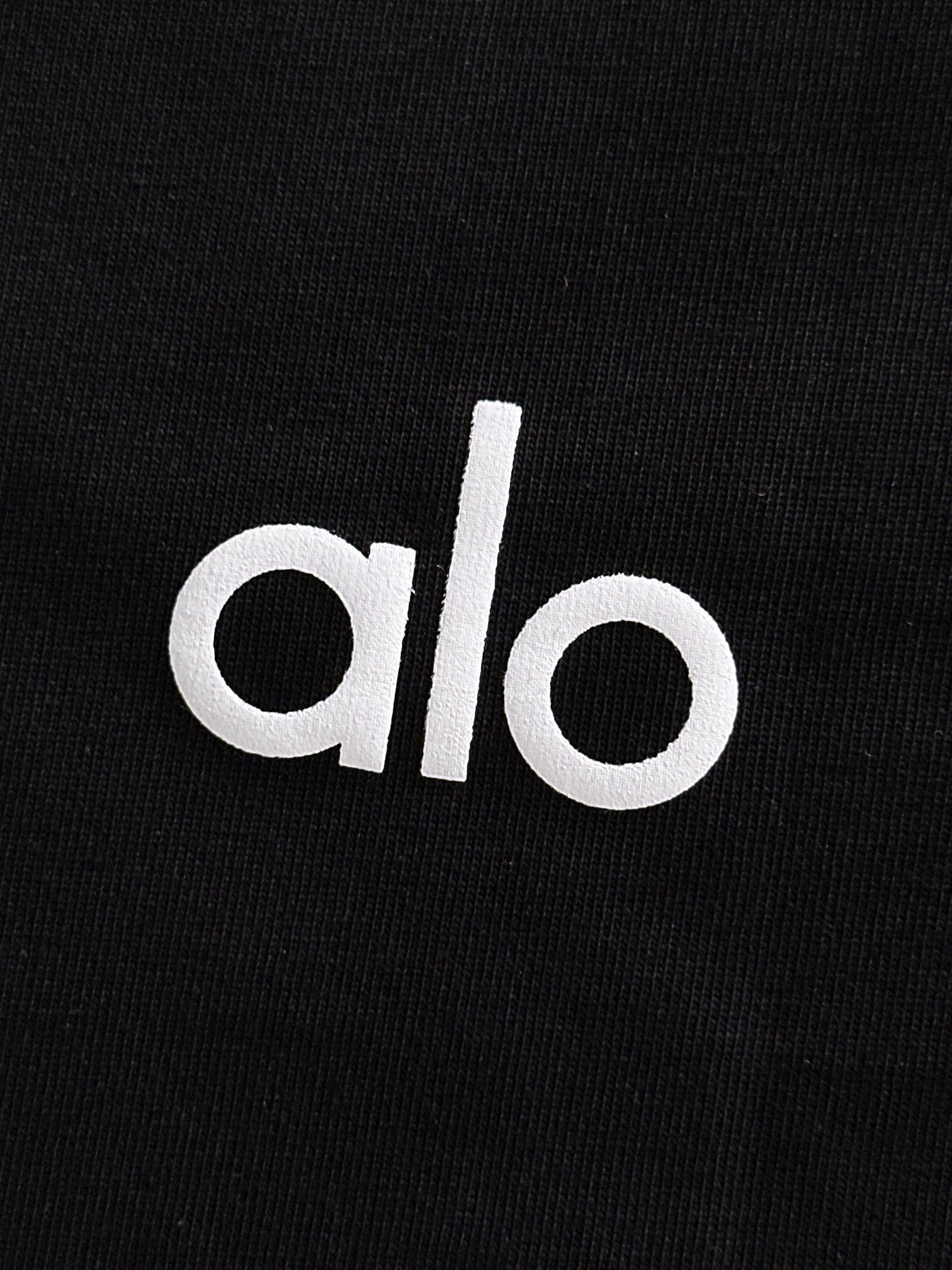 
 alo*
2꯭0꯭2꯭5春夏款上新 
原⌚️高版本 
alo 面料采用270克高密度纯棉 不变形 不