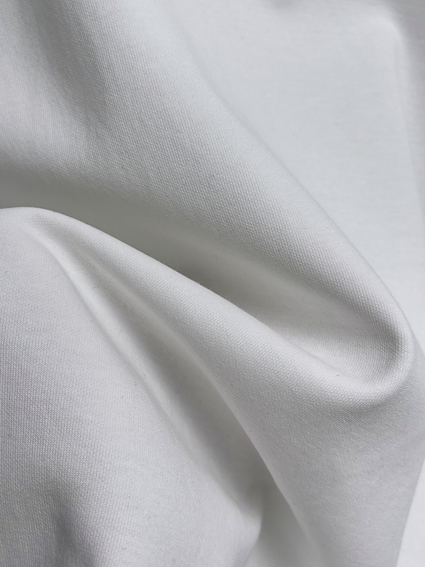 Chrome Hearts 2025 White Cotton Blend T-Shirt with Embroidered Logo 11 i1758549589 5581 10