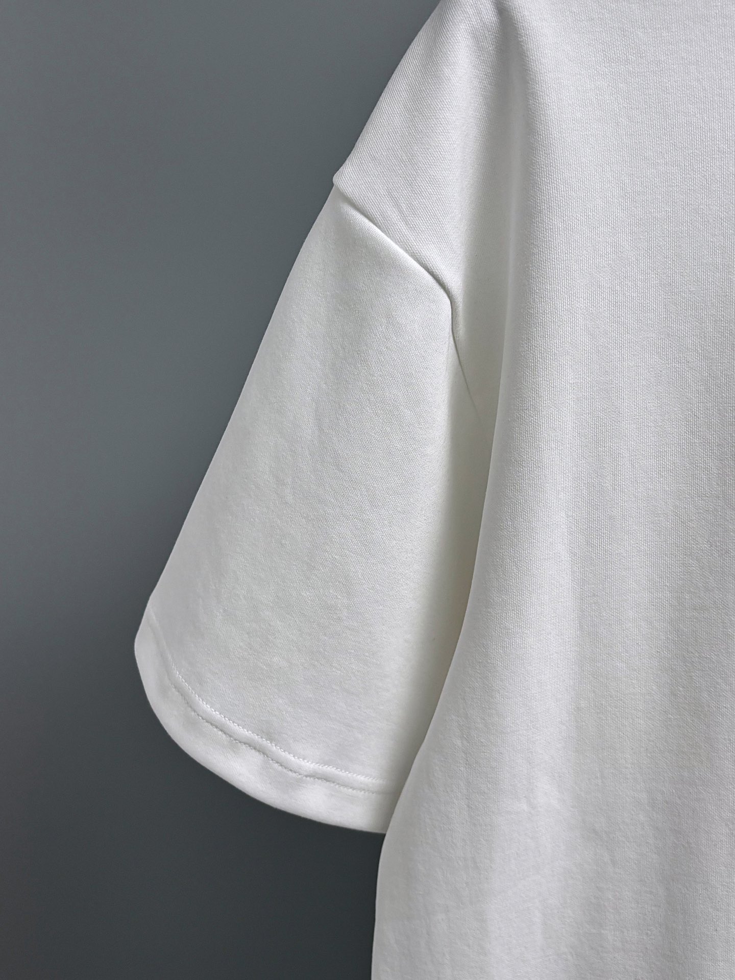 Chrome Hearts 2025 White Cotton Blend T-Shirt with Embroidered Logo 9 i1758549589 9541 9